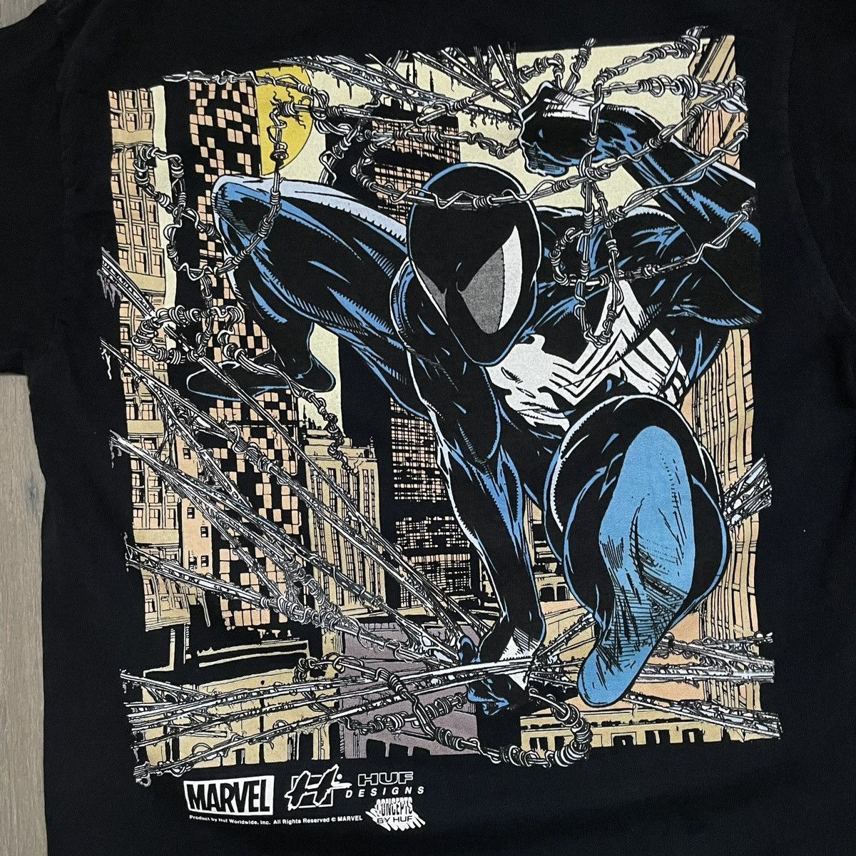 Huf HUF X Marvel Venom T-Shirt Size US M / EU 48-50 / 2 - 4 Thumbnail