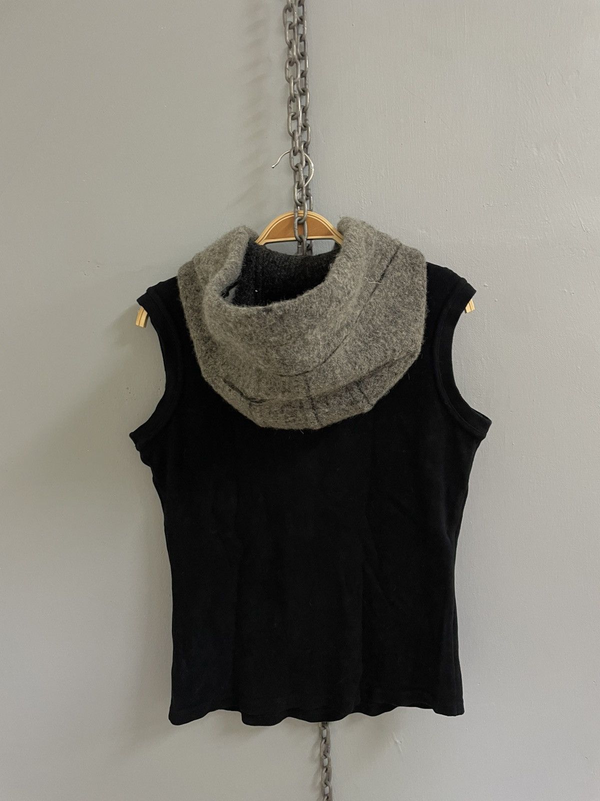 Andrew Mackenzie Andrew Mackenzie half zip hoodie sleeveless Size US S / EU 44-46 / 1 - 2 Thumbnail