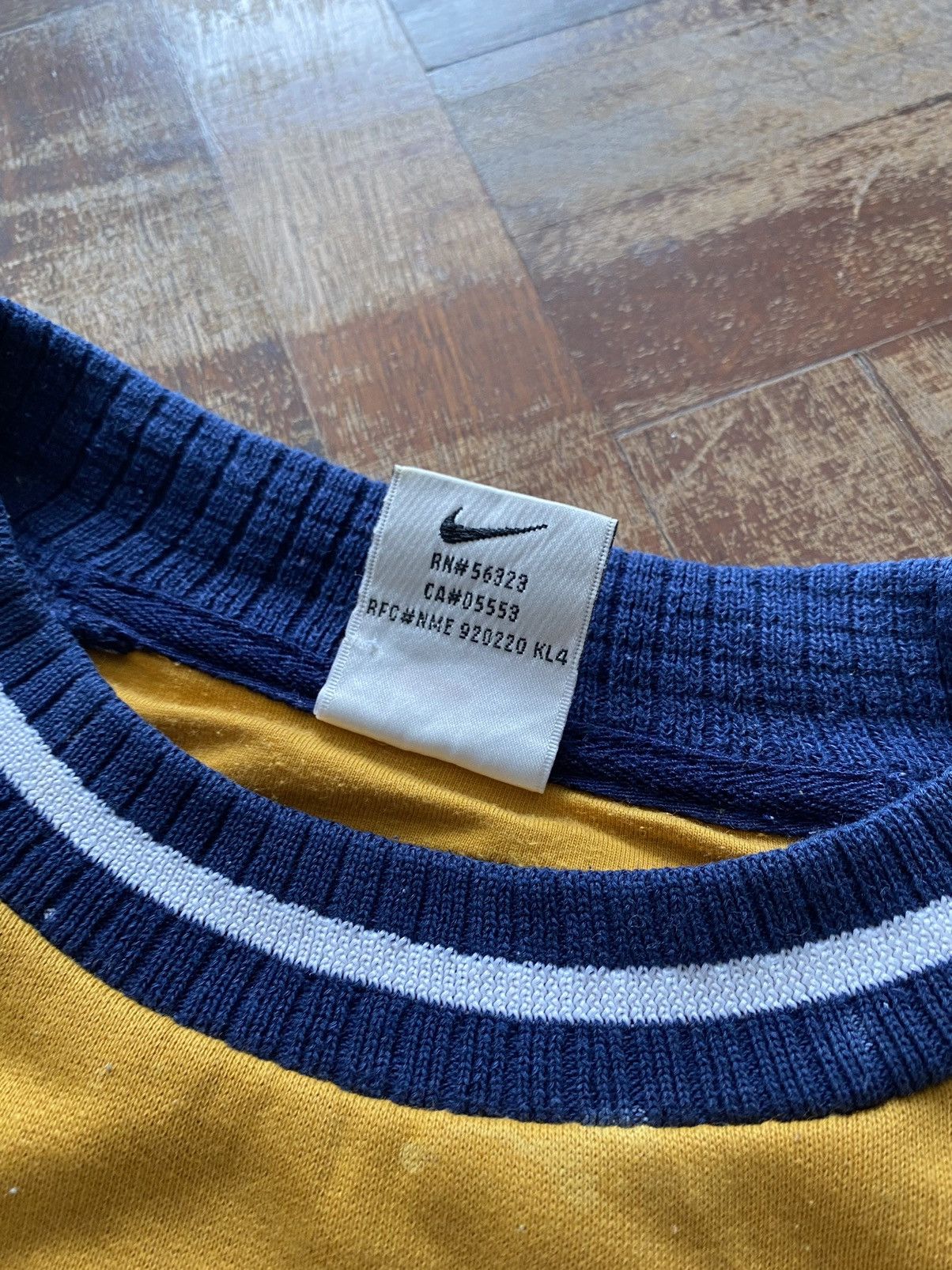 Vintage Nike Spell Out Swoosh Sweatshirt Crewneck Sweater