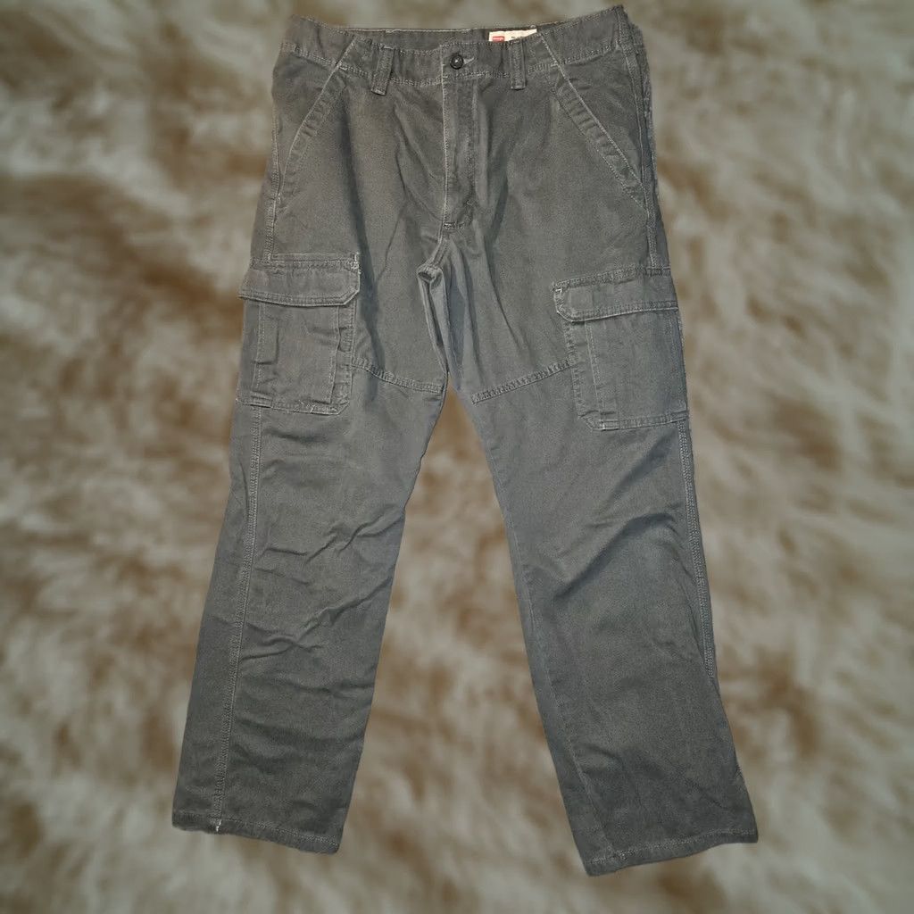 Wrangler VINTAGE Wrangler Relaxed Fit Cargo Pants Men 34 Gray High Rise Casual Workwear Cargo Pants Mens Regular 34x30 Gray Logo Pockets Stretch Size US 34 / EU 50 - 1 Thumbnail