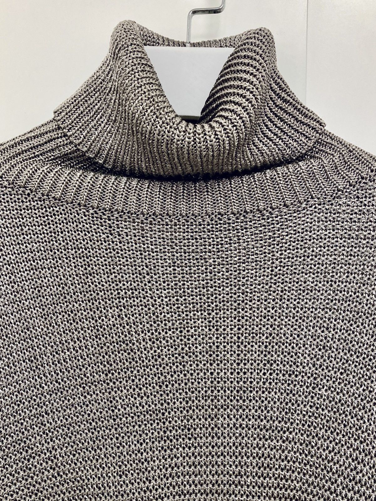 Celine CELINE BY HEDI SLIMANE 21AW/FW METALLIC TURTLENECK SWEATER Size US S / EU 44-46 / 1 - 4 Thumbnail