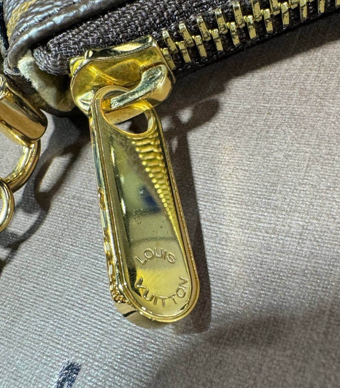 Louis Vuitton Authentic LOUIS VUITTON Monogram Favorite PM M40717 Bag Hand Size ONE SIZE - 7 Thumbnail