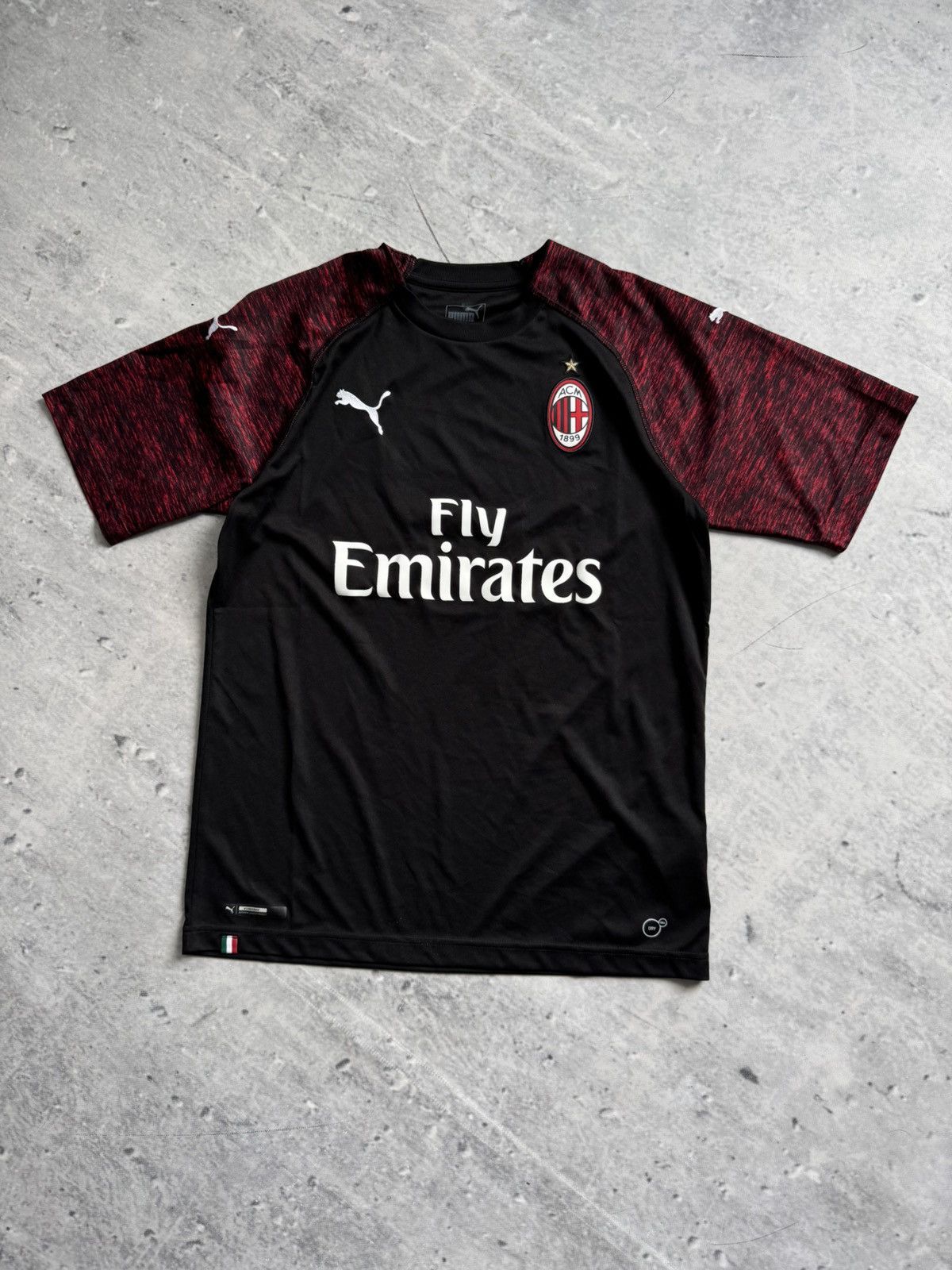 Designer × Puma Puma Milan streetwear jersey Size US M / EU 48-50 / 2 - 1 Thumbnail