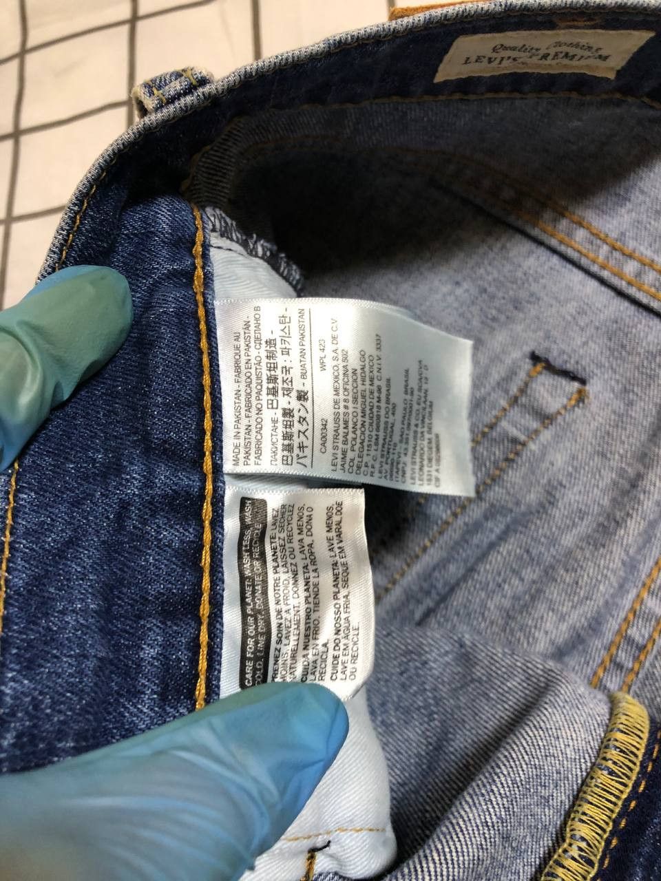 Levi's Levi's Premium Low Loose Straight Leg Zip Fly Jeans Size US 30 / EU 46 - 11 Thumbnail