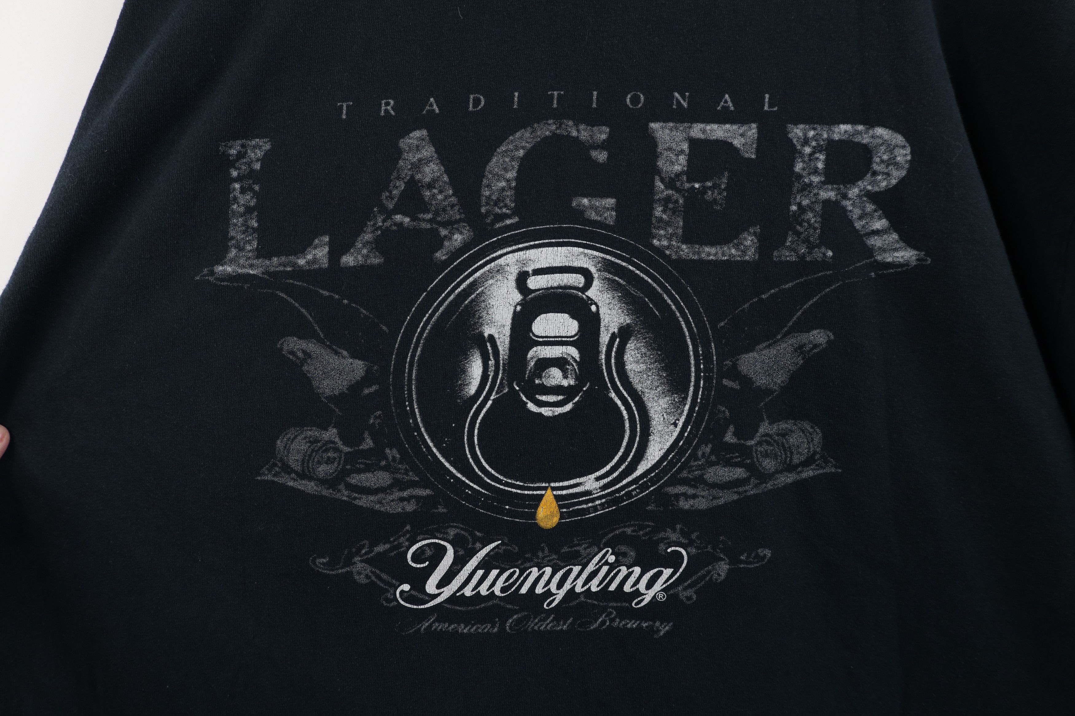 Vintage Vintage Yuengling Traditional Lager Pennsylvania T-Shirt Size US XL / EU 56 / 4 - 12 Thumbnail