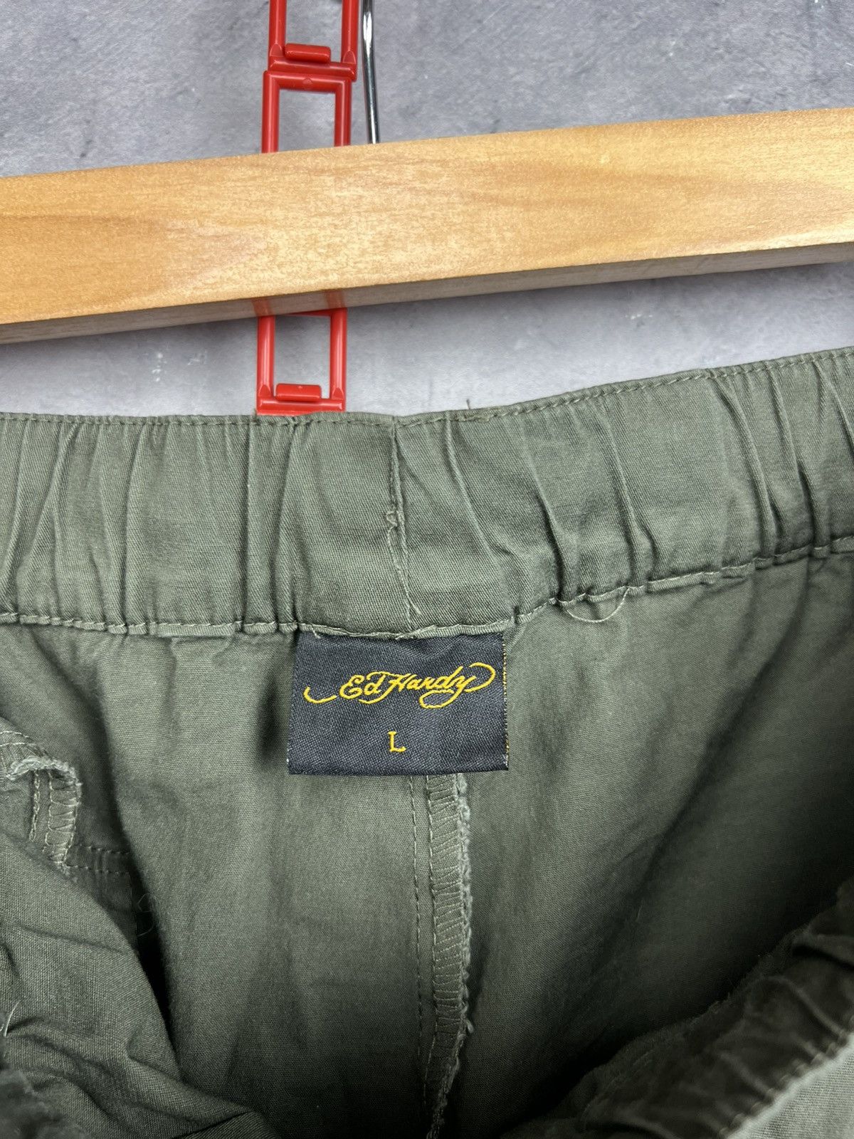Ed Hardy ED HARDY TRUE TO MY LOVE CARGO PANTS SIZE L Size 33" - 13 Thumbnail