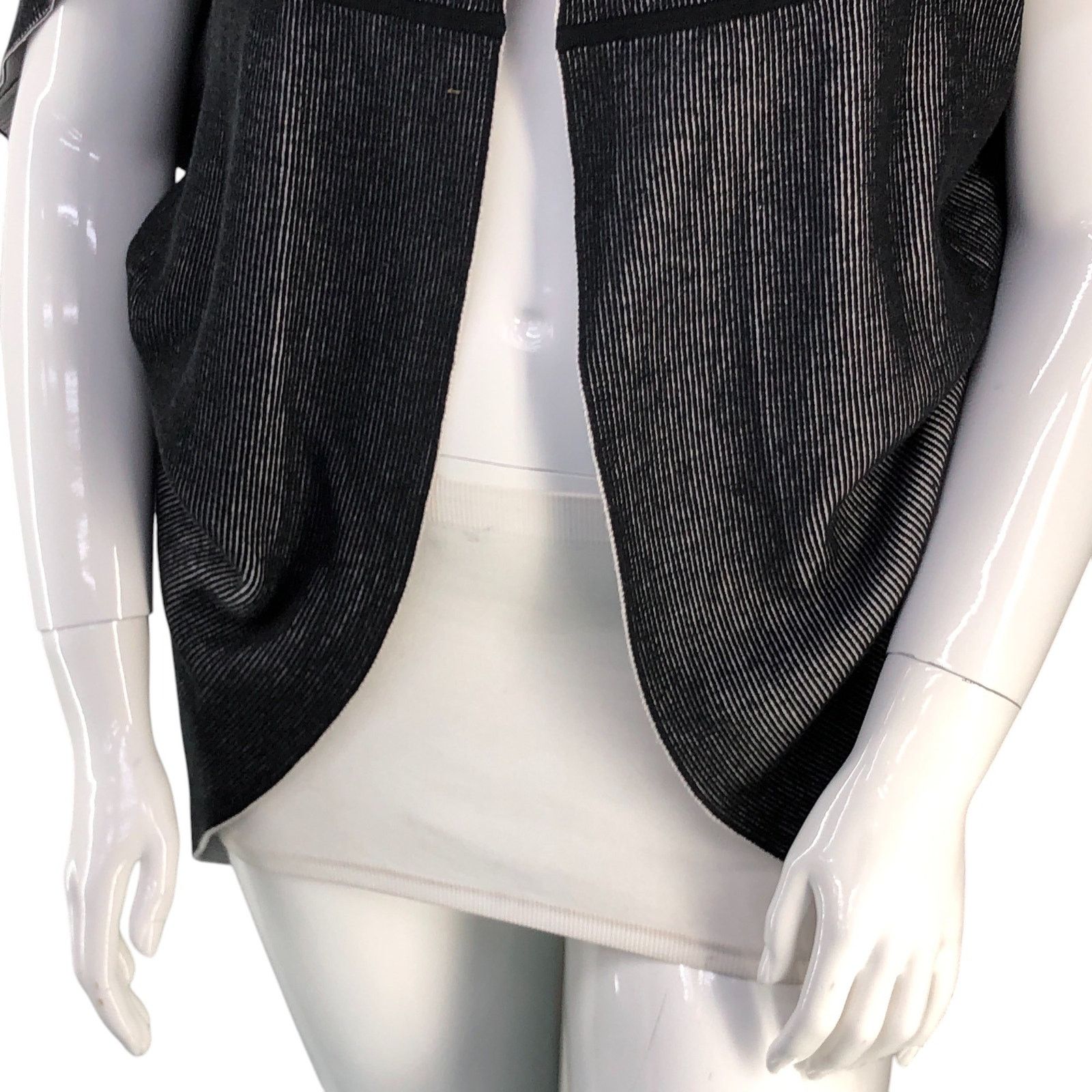 Lululemon Lululemon Womens Size OS Wrap Exaltation Cardigan Reversible Size ONE SIZE - 4 Thumbnail