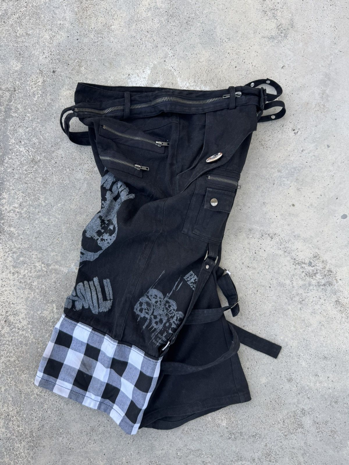 Sex Pot ReVeNGe 2000s Punk Sex Pot Revenge Bondage Pants 3/4 Pants Size US 32 / EU 48 - 3 Thumbnail