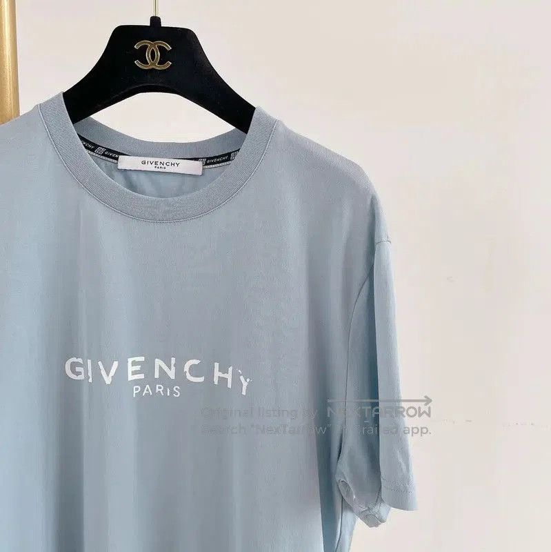 Givenchy Blue Cotton Short Sleeve T-Shirt .