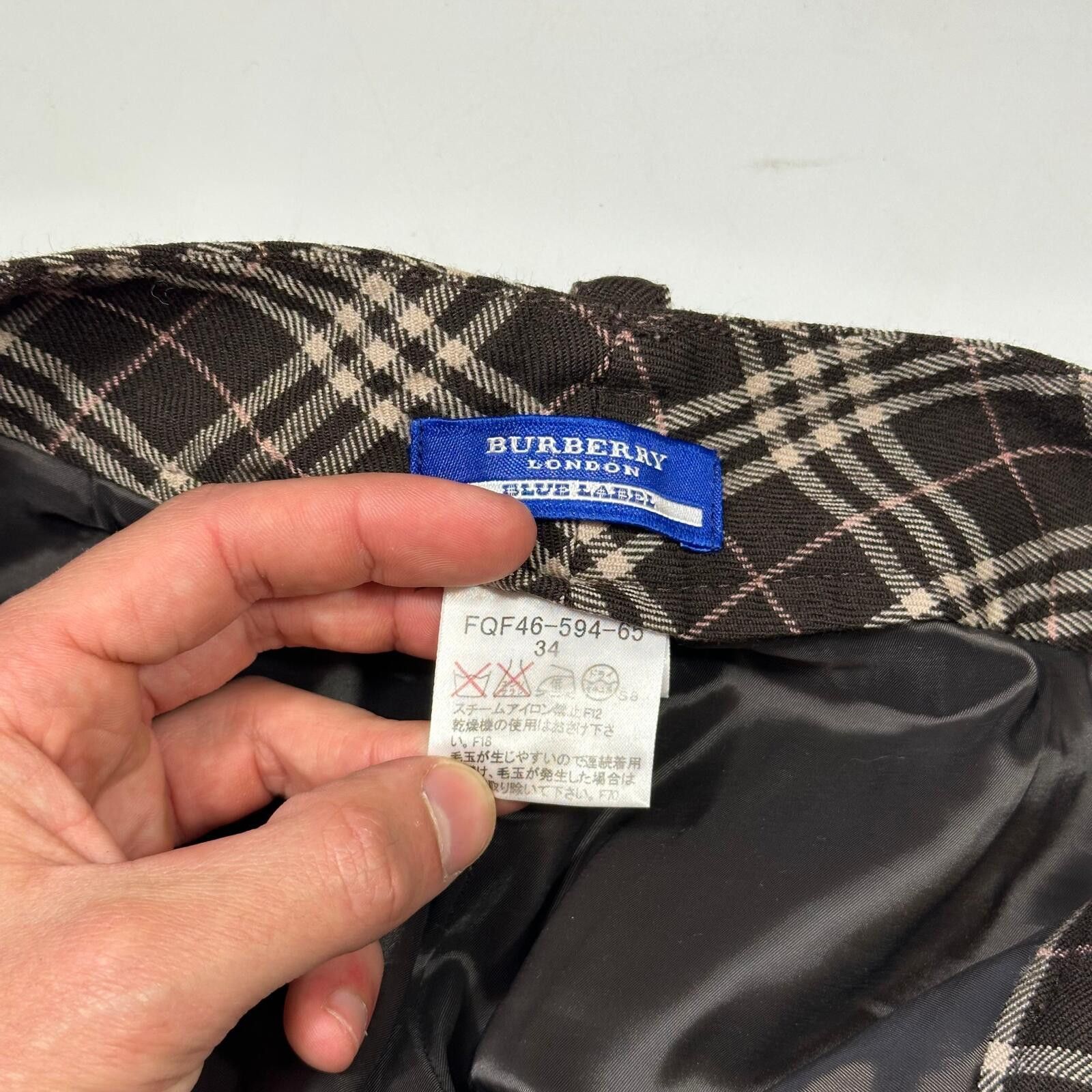 Burberry Burberry 00’s Pink Prorsum Logo Nova Check Capri Trousers 6 Size 26" / US 2 / IT 38 - 6 Thumbnail
