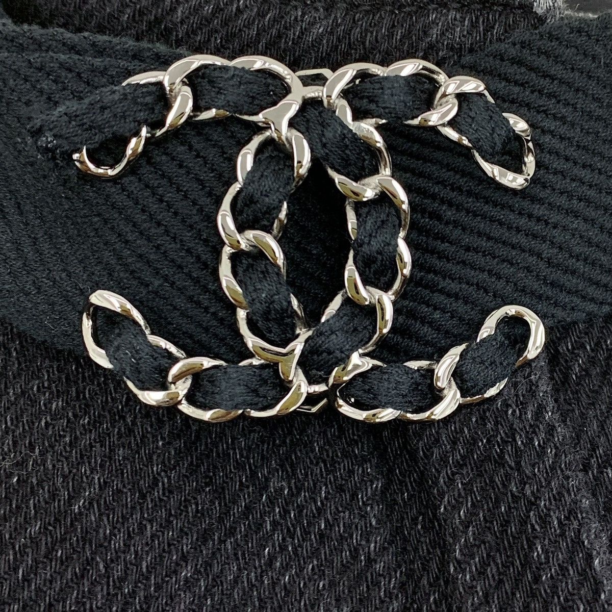 Chanel Chanel Black Logo Emblem Casual Wide-Leg Denim Pants K26WX Size 24" / US 00 / IT 34 - 6 Thumbnail