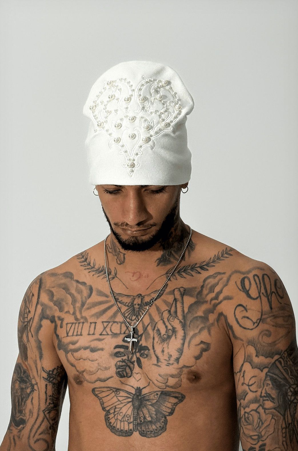 VIBE Pearl Heart Beanie Size ONE SIZE - 3 Thumbnail