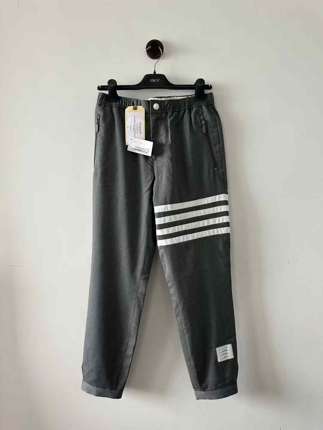 Thom Browne Thom Browne Gray Wool Sweatpants Size US 32 / EU 48 - 1 Thumbnail