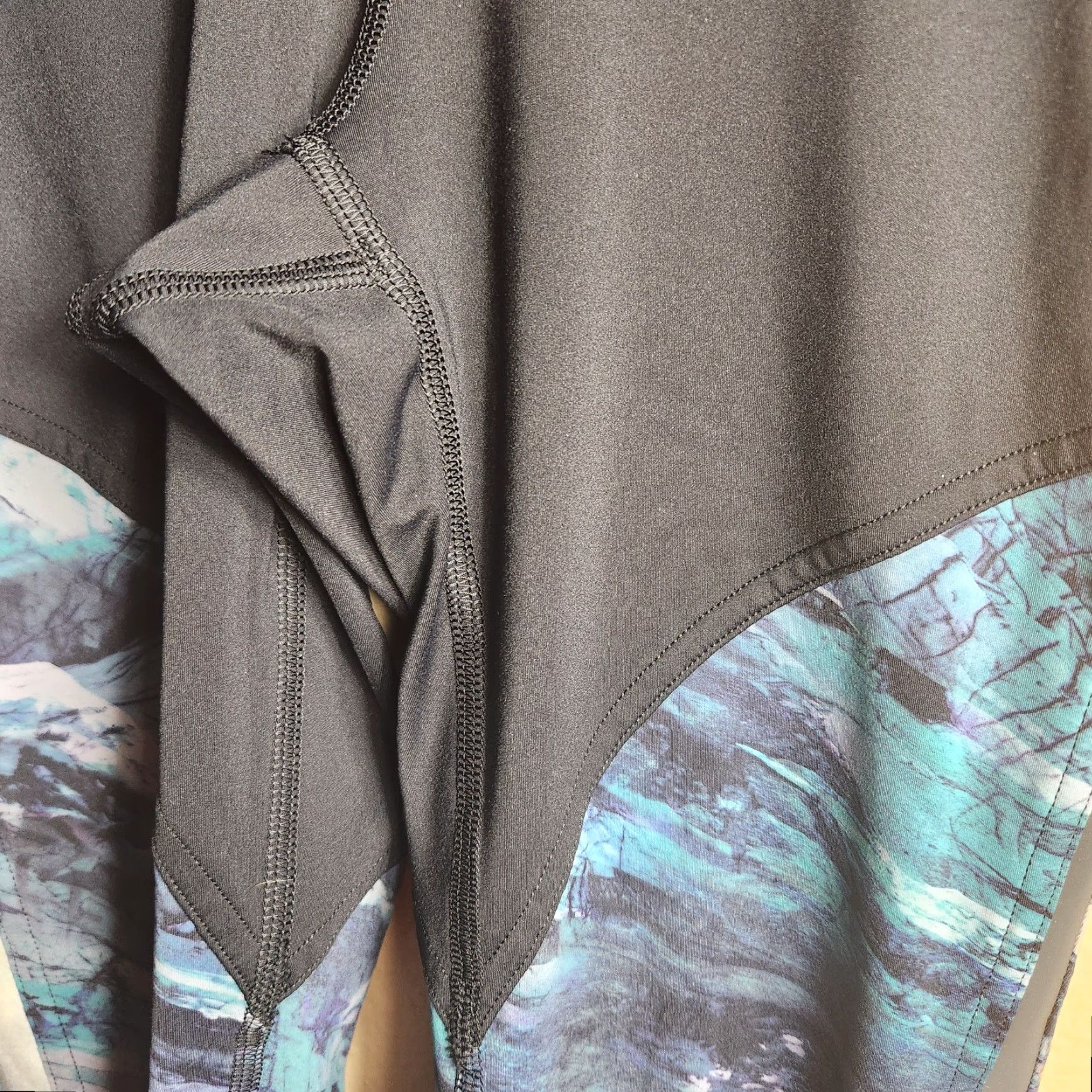 Lululemon Lululemon Womens Run To Reset Tight Nulux LW5BWQS BLK/FISM 25" Leggings 4 Black Reflective Pockets Athletic Compression Athleisure Womens Size ONE SIZE - 4 Thumbnail