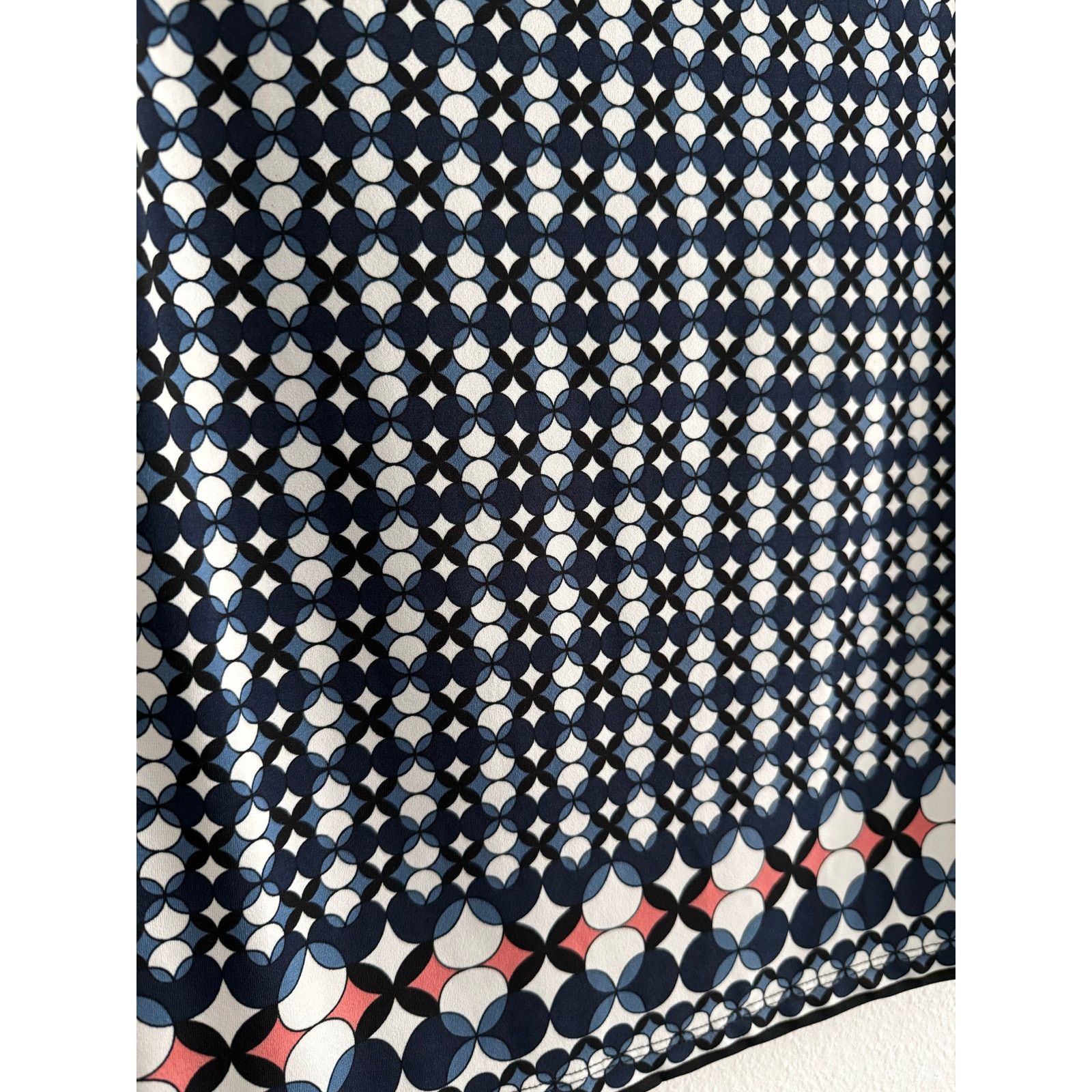 Other Max Studio Geometric Print Top – Size S Size S / US 4 / IT 40 - 3 Thumbnail