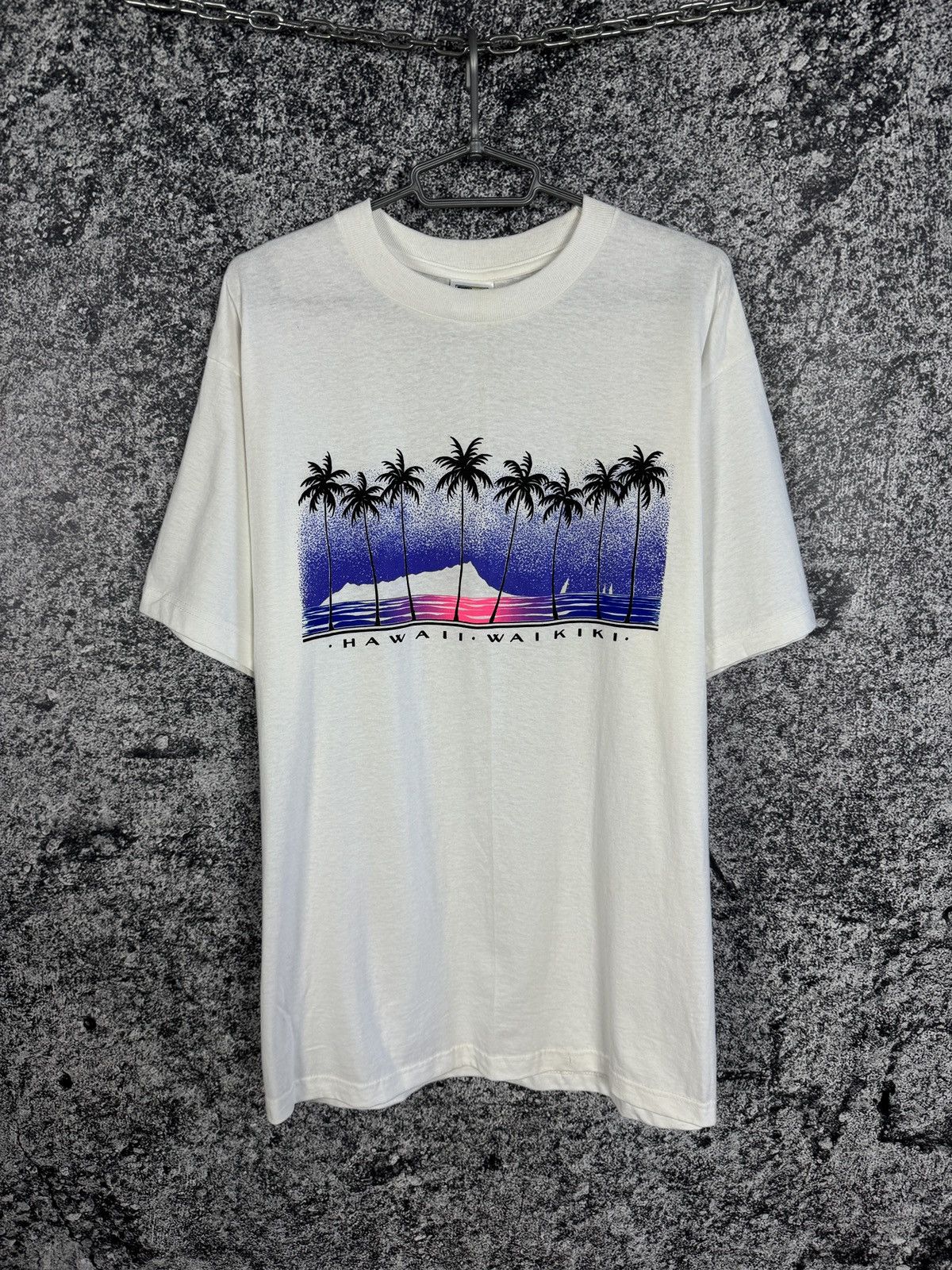 Vintage Men’s Hawaii Waikiki Vintage T-Shirt Big Logo Palm Size L Size US L / EU 52-54 / 3 - 1 Thumbnail