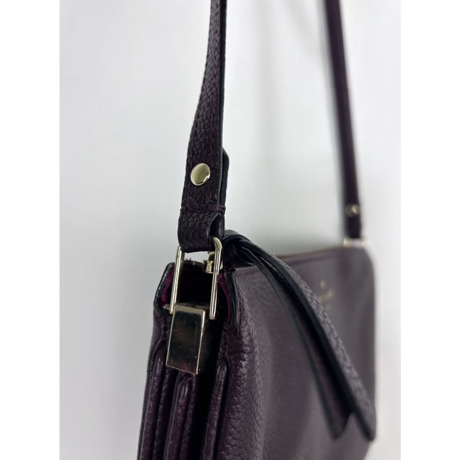 Vintage kate spade new york Crossbody Purse Burgundy Leather Small Women's Size ONE SIZE - 5 Thumbnail