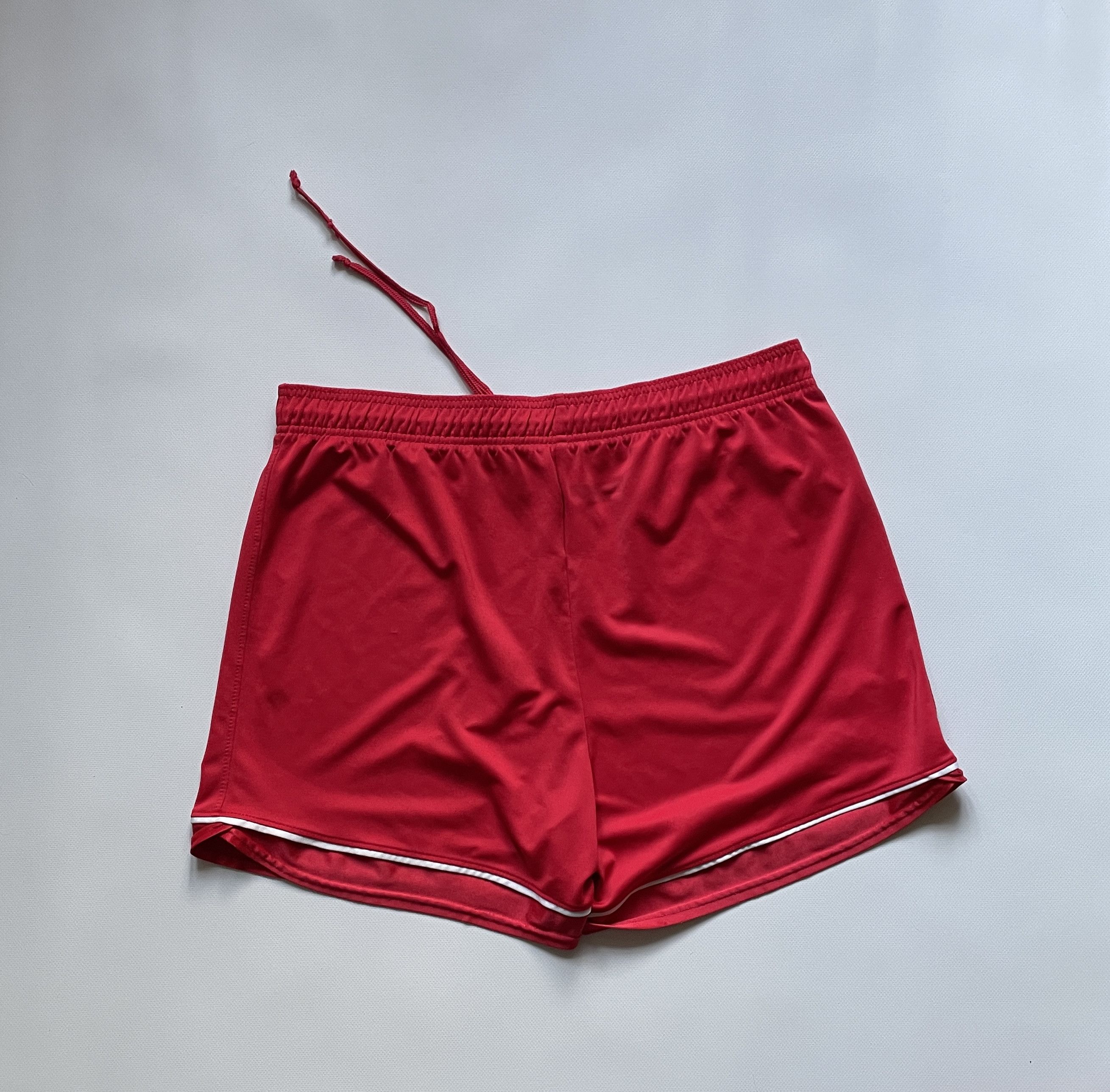 Reebok Vintage Liverpool 2000 2002 Home Football Shorts Soccer Size US 36 / EU 52 - 2 Thumbnail