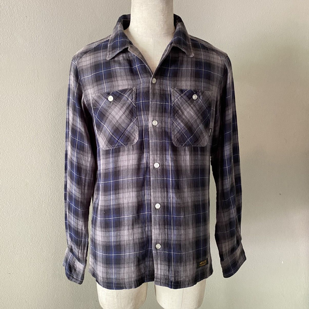 Neighborhood Neighborhood MEDIUM-REGULAR Navy Plaid Flannel Shirt Size US M / EU 48-50 / 2 - 8 Thumbnail