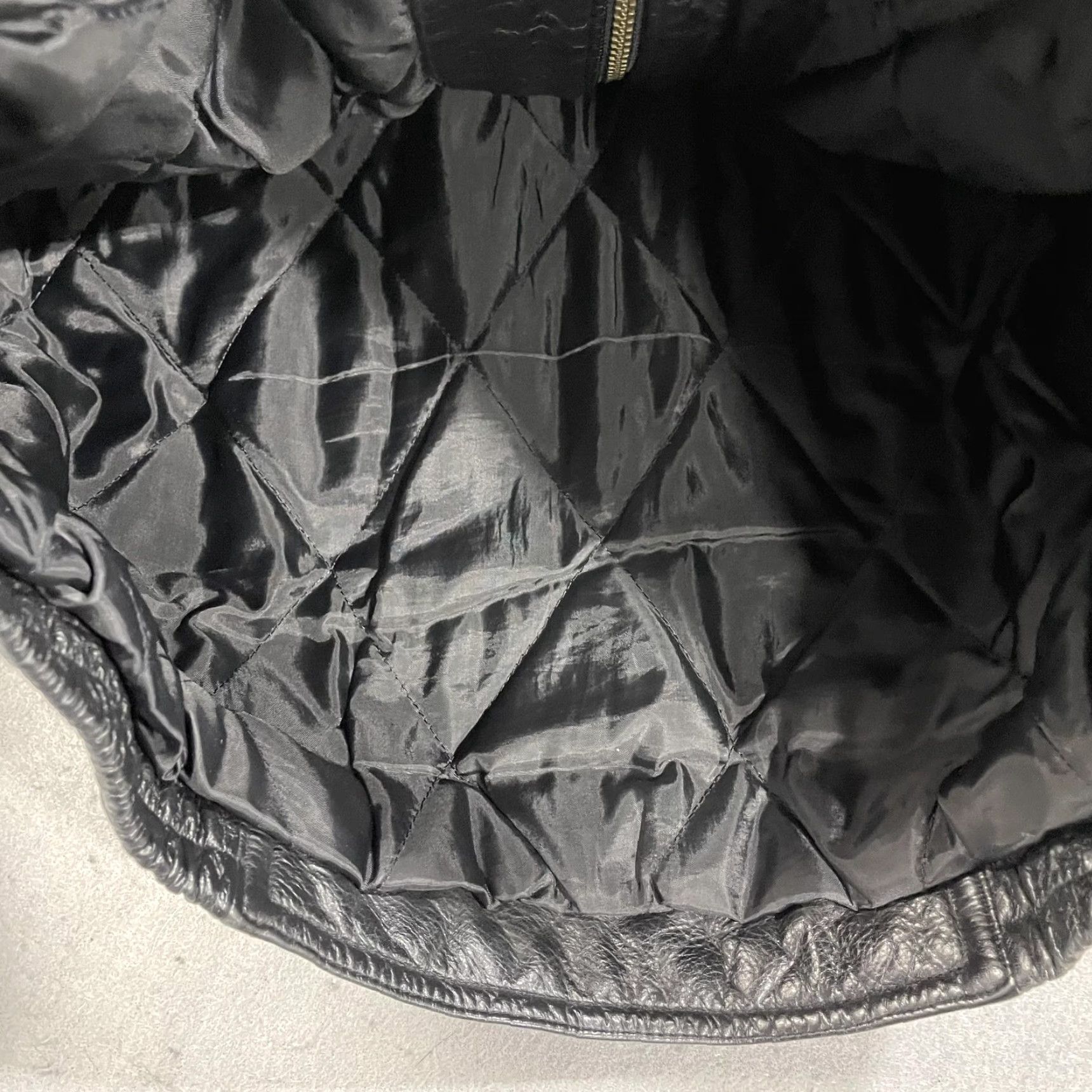 Members Only VINTAGE Members Only Jacket Mens Large Black Leather Bomber Quilted Lined 90s Size US L / EU 52-54 / 3 - 6 Thumbnail