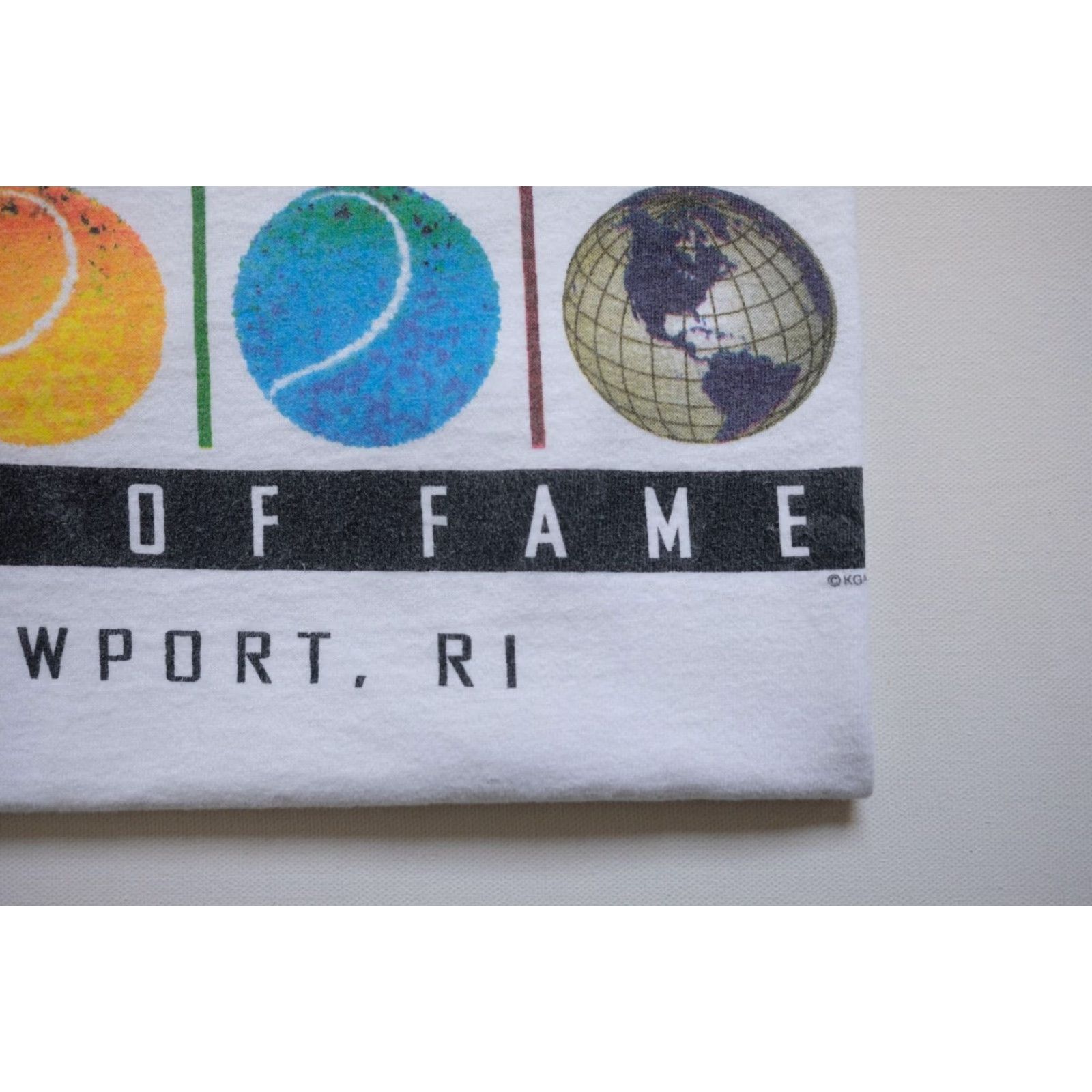 Fruit Of The Loom VINTAGE Fruit of the Loom VTG Y2K 90s RETRO INTERNATIONAL TENNIS HALL OF FAME T SHIRT MD Mens Short Sleeve Crew Neck White Cotton 90s Sports Size US M / EU 48-50 / 2 - 5 Thumbnail