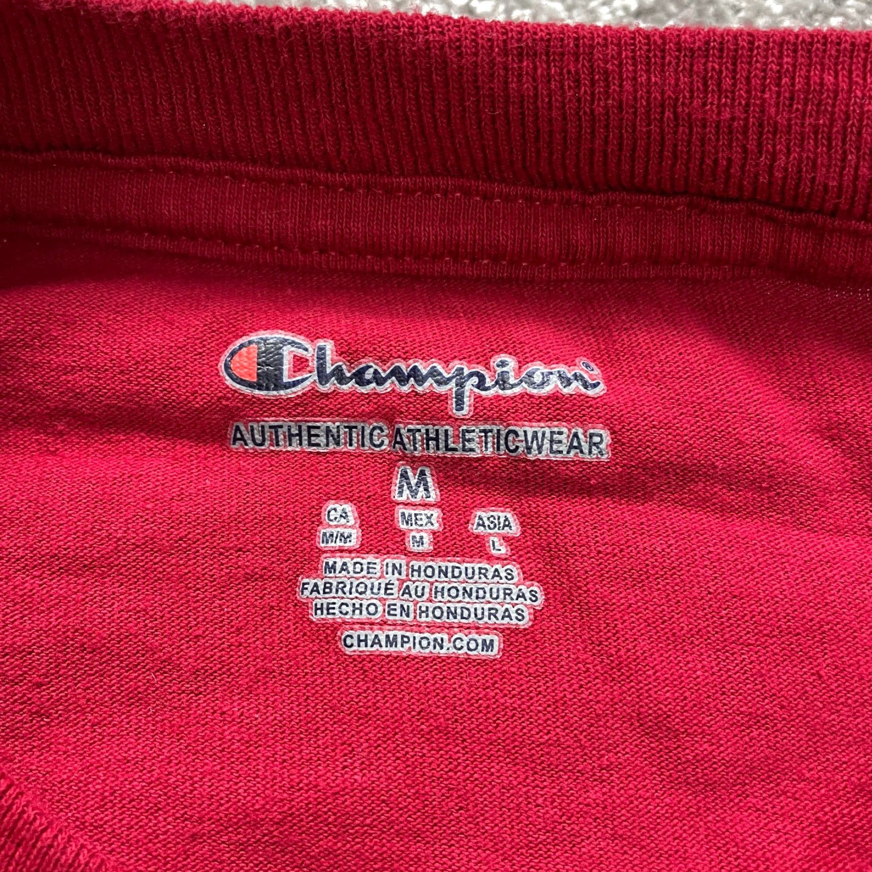 Champion Champion T-Shirt Womens Medium Red Graphic NCAA Soccer Championship 2021 Top Shirt Women M Red Classic Sports Mens? Size M / US 6-8 / IT 42-44 - 4 Thumbnail