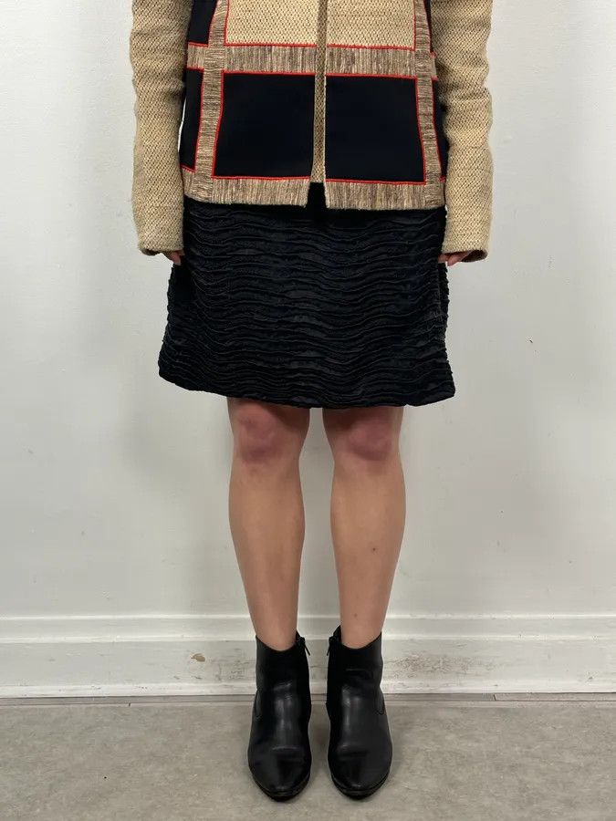 Prada Prada Black Silk Ruched Skirt Size 26" / US 2 / IT 38 - 2 Thumbnail