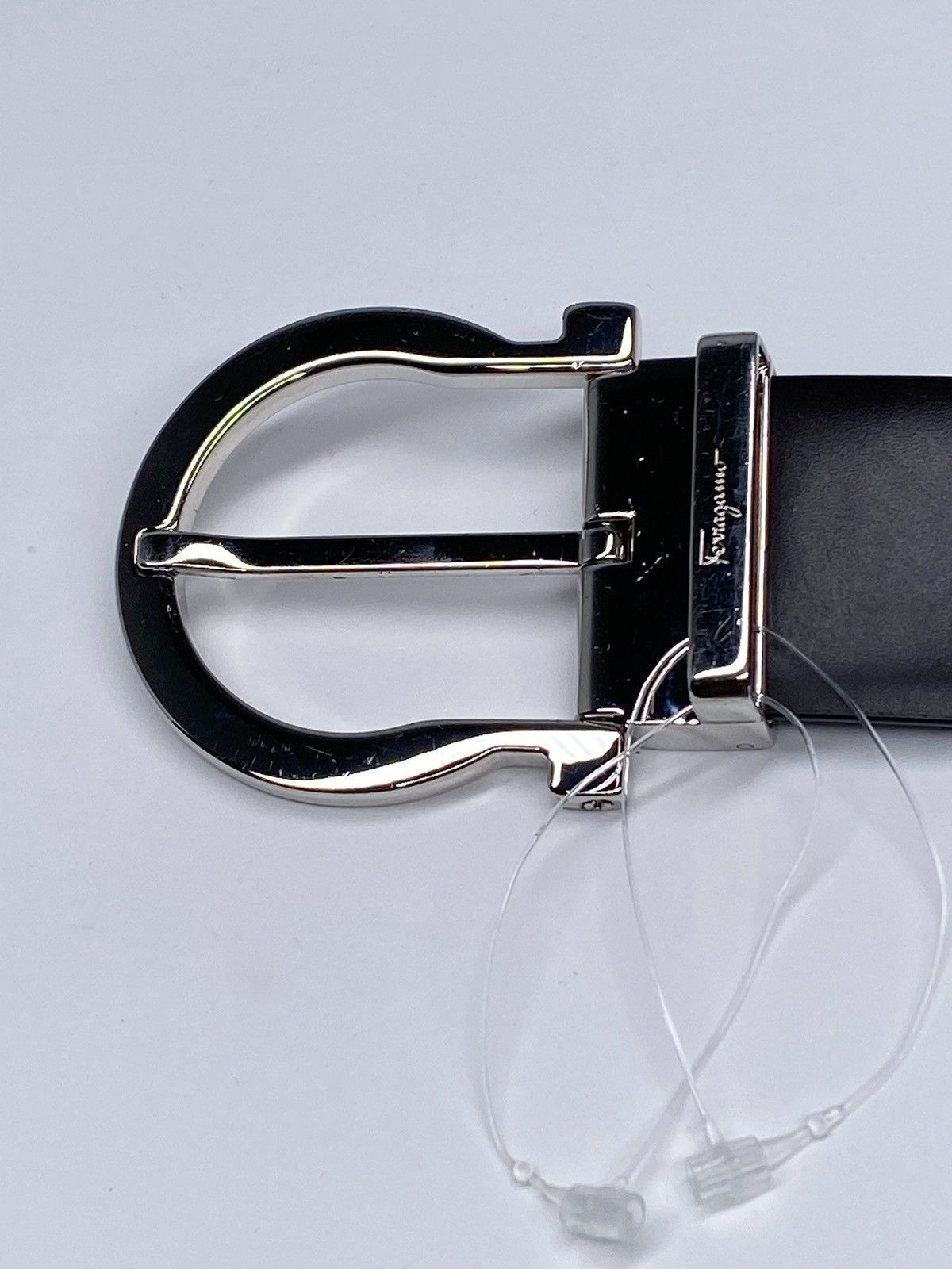 Salvatore Ferragamo Salvatore Ferragamo Reversible Leather Buckle Belt size 32 Size 32 - 7 Thumbnail