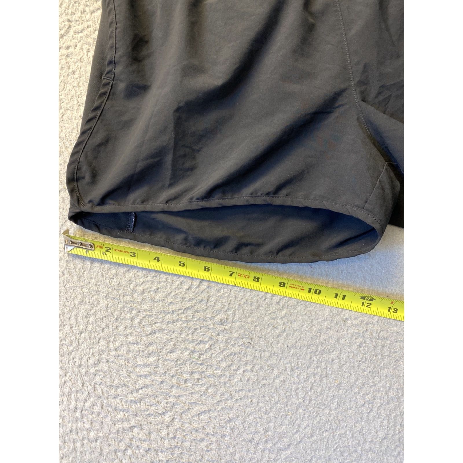 Nike Nike Women's Size L Athletic Shorts Dri-fit Black Regular Polyester/ 49-56 Size 36" / US 14 / IT 50 - 7 Thumbnail