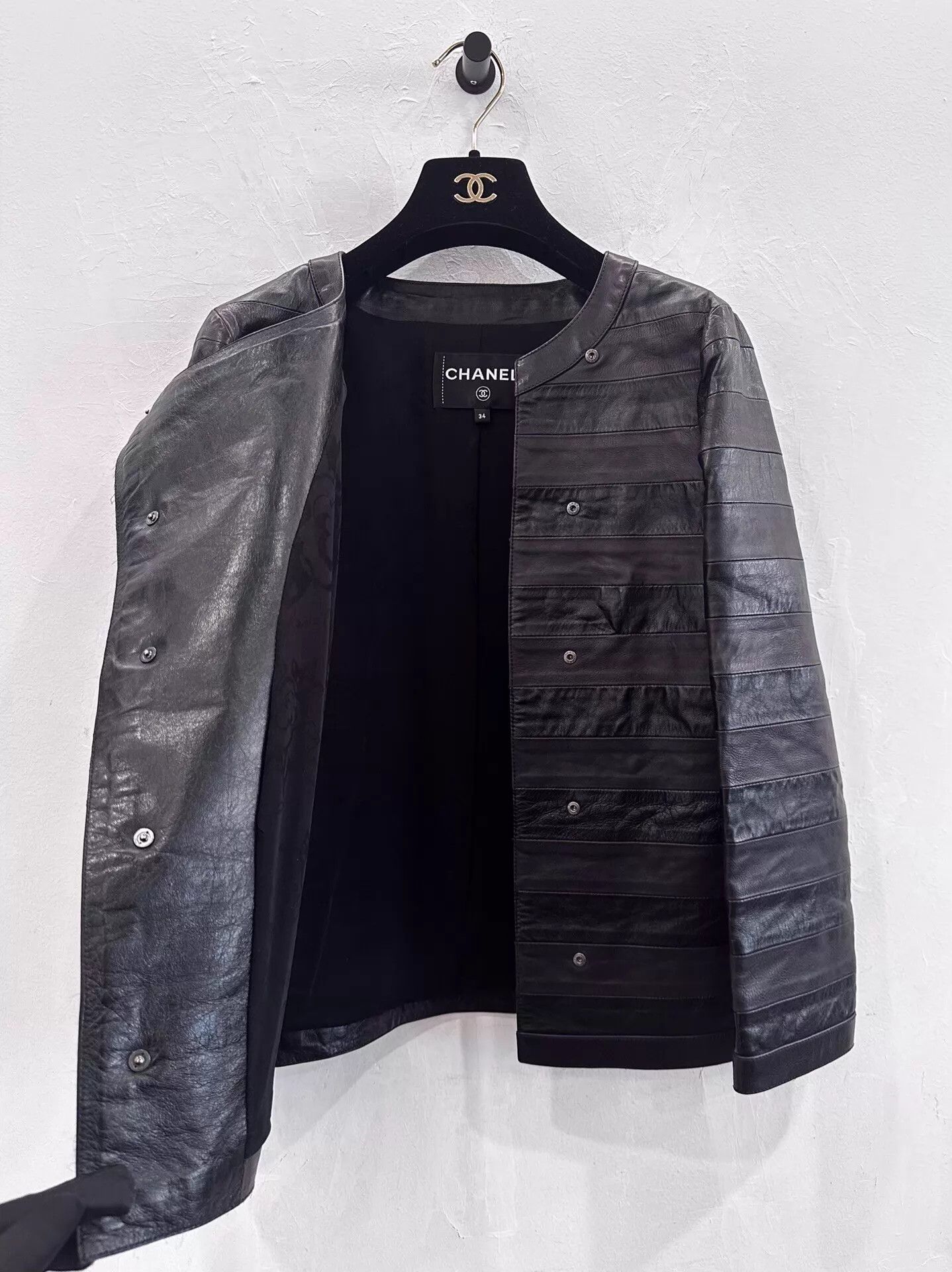 Chanel Chanel Women's Black Lambskin Jacket Silver Anchor Logo 34 Size XS / US 0-2 / IT 36-38 - 4 Thumbnail