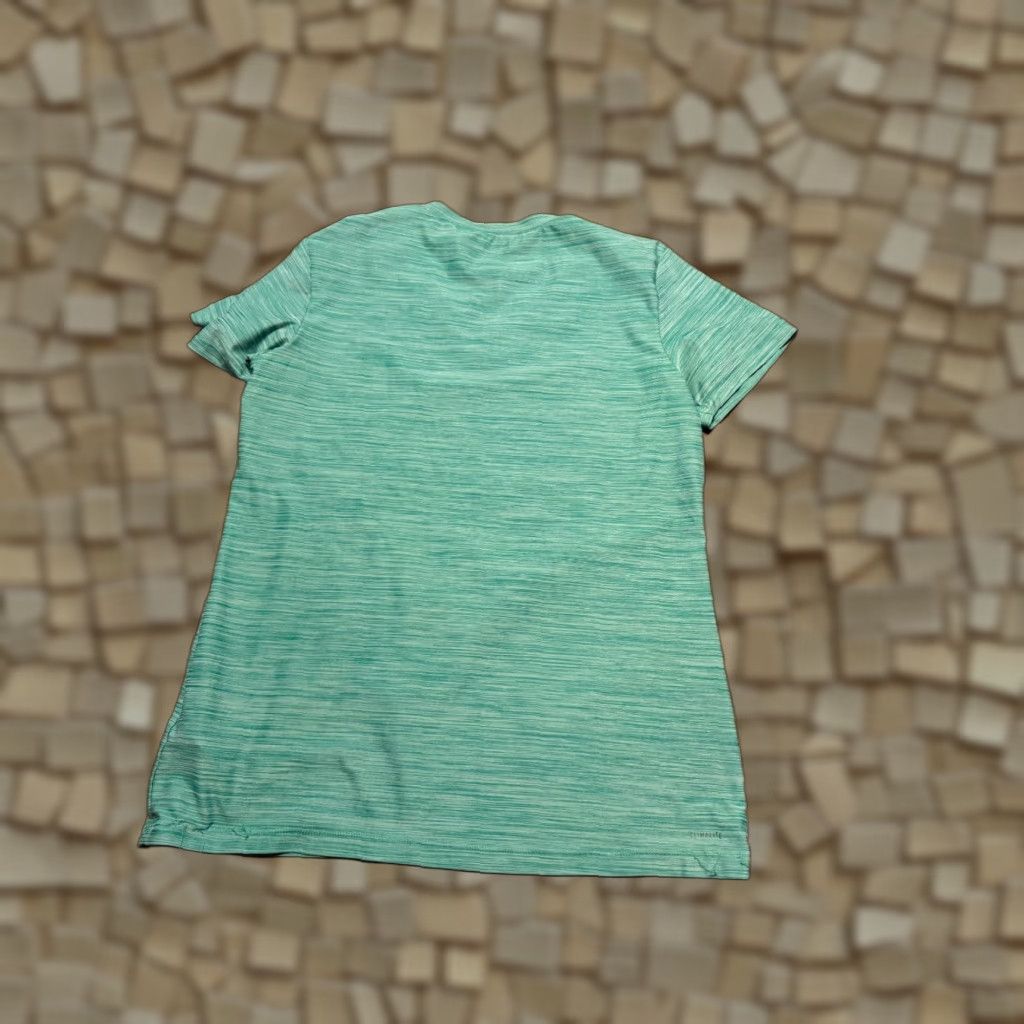 Adidas Adidas Shirts Women's Size Medium Green Short Sleeve V-Neck Athletic Wear Shirt Ladies Medium Green V-Neck Short Sleeve Athletic Wear Size M / US 6-8 / IT 42-44 - 1 Thumbnail