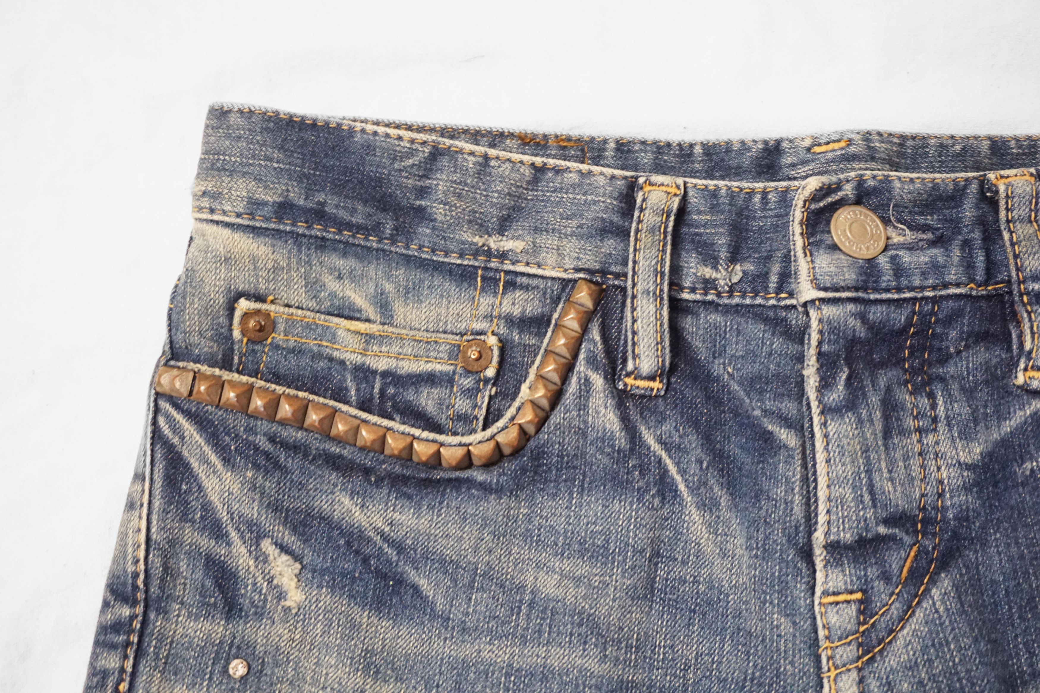 Designer × Hysteric Glamour × Vintage 00's Hysteric Glamour Studded jeans Made in Japan Size 27" / US 4 / IT 40 - 2 Thumbnail