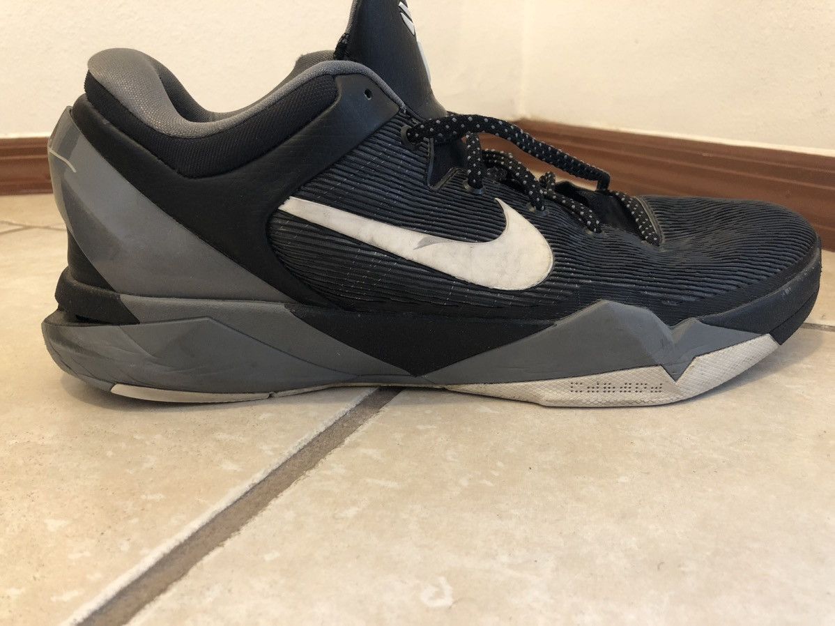 Nike Nike Zoom Kobe 7 Black Wolf Grey Size US 13 / EU 46 - 3 Thumbnail