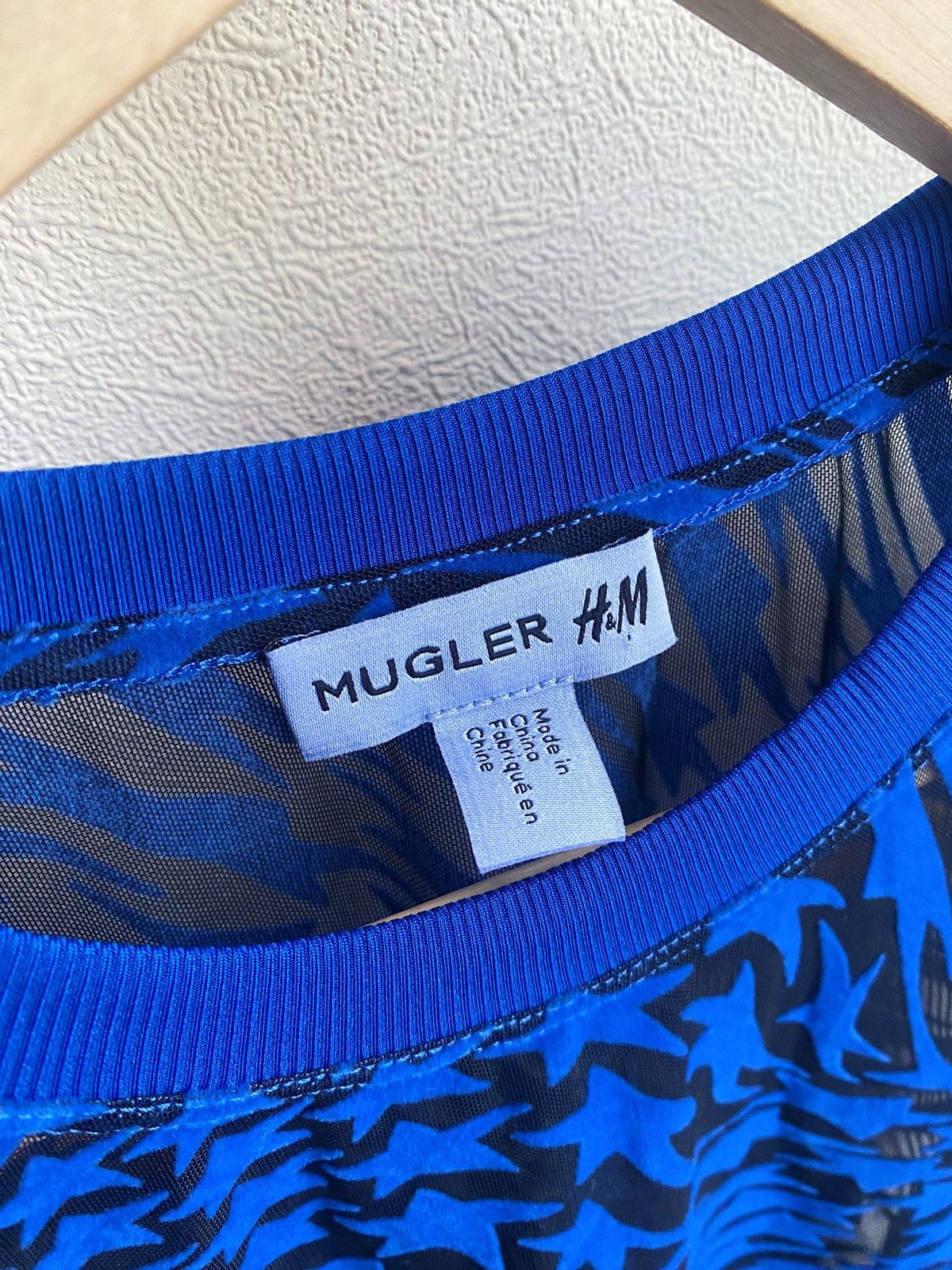 H&M × Mugler × Thierry Mugler Mugler x H&M Swirling Star Mesh T-Shirt Size US M / EU 48-50 / 2 - 5 Thumbnail