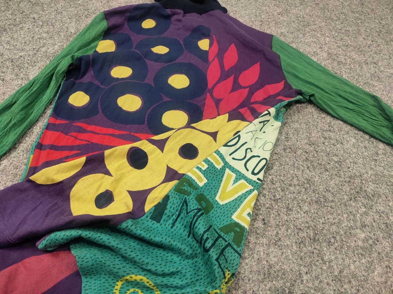 Custo Barcelona Vintage Y2K Pop Art Long sleeve Top Hysteric