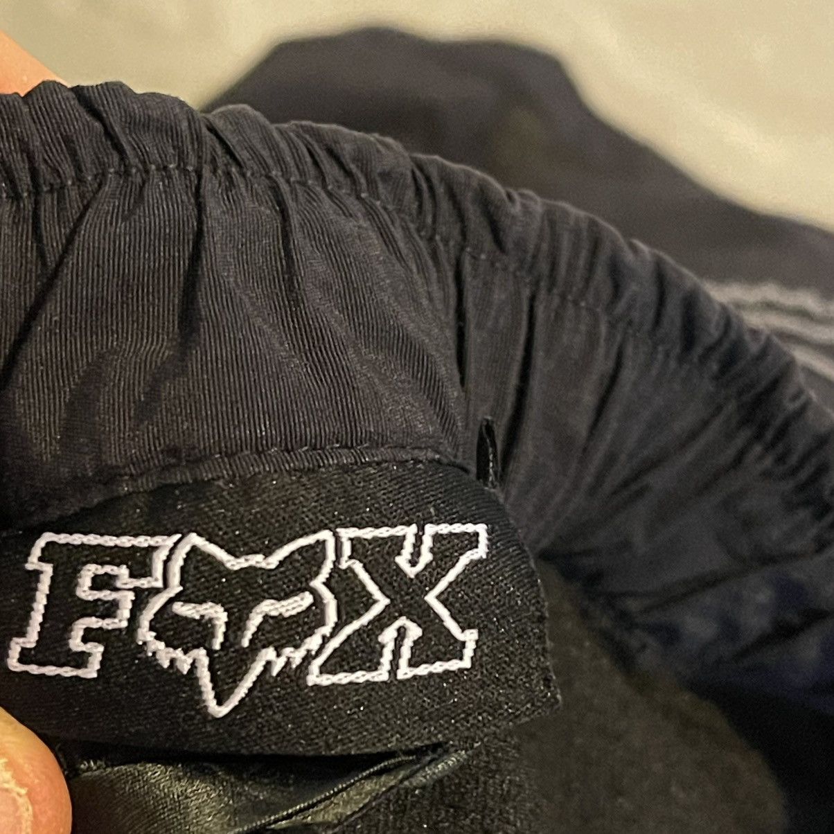 Fox Racing Fox Racing Shorts Men Small Black Cargo Padded Motocross Size US 26 / EU 42 - 3 Thumbnail