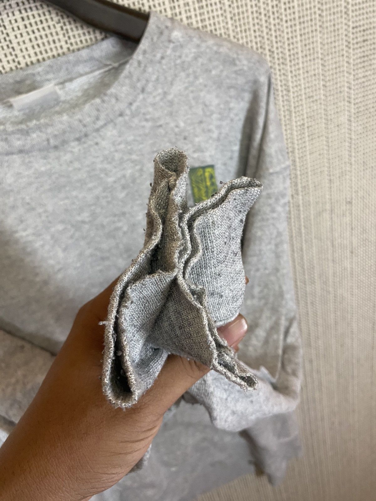 Vintage Vintage 90s t&c surf sweatshirt crewneck distressed Size US L / EU 52-54 / 3 - 8 Thumbnail