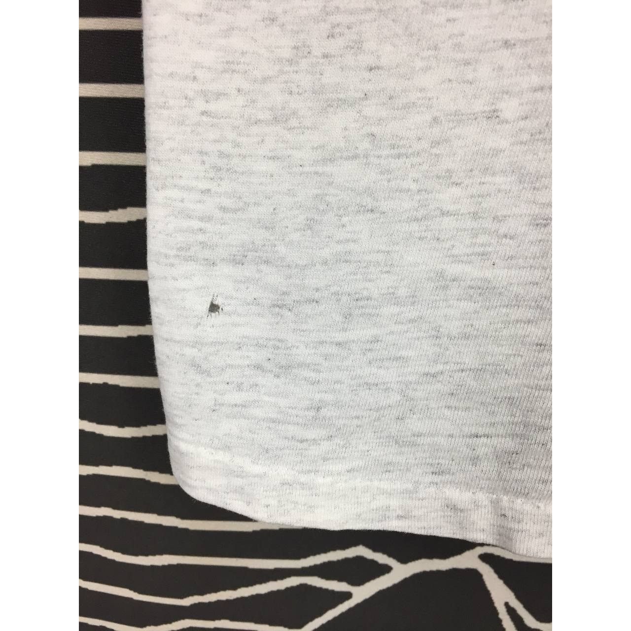 Vintage Vtg 90s B3 Surf Skateboards Single Stitch Graphic Tee Size US M / EU 48-50 / 2 - 12 Thumbnail