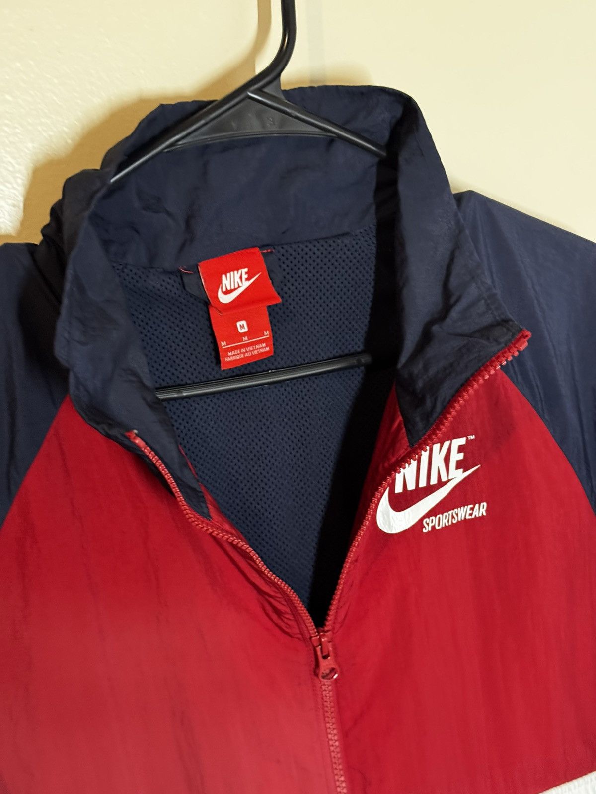 Nike Nike Sportswear woven jacket Size US M / EU 48-50 / 2 - 5 Thumbnail