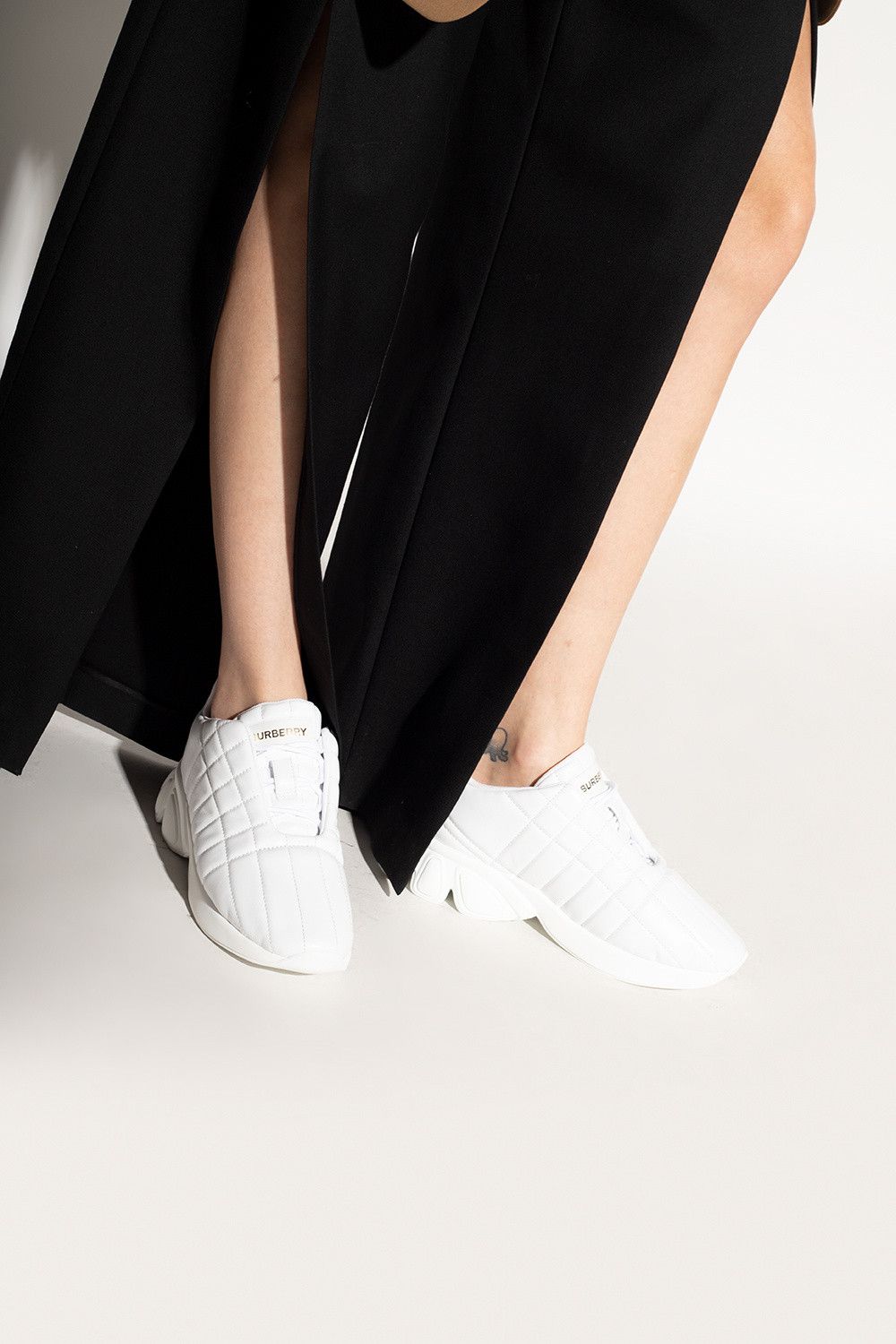 Burberry o1w1db10824 Calf Leather Sneakers in White Size US 9 / EU 42 - 2 Thumbnail