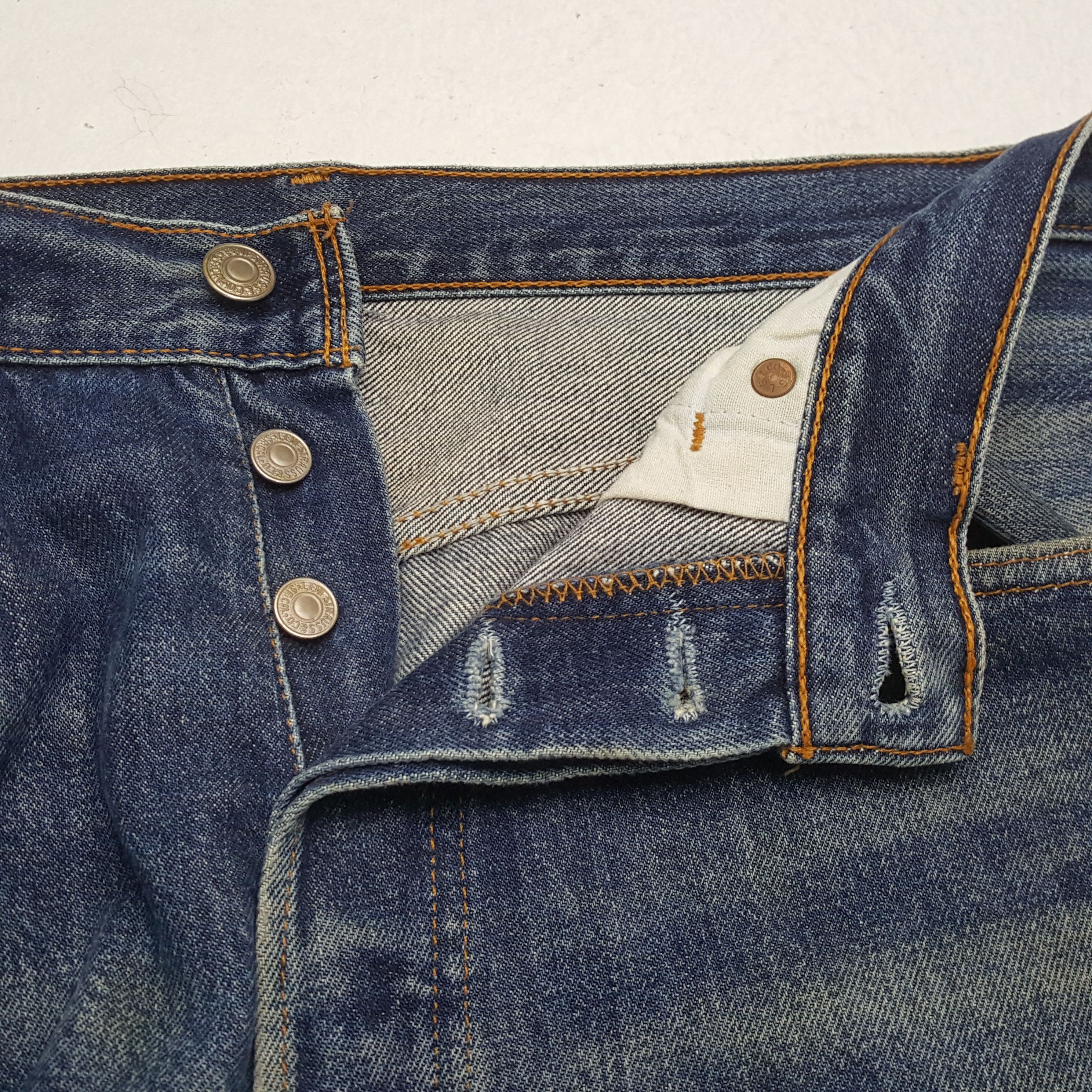 Levi's × Vintage LEVI'S 501 Fashion Streetwear Style Distressed Jeans Size US 30 / EU 46 - 12 Thumbnail