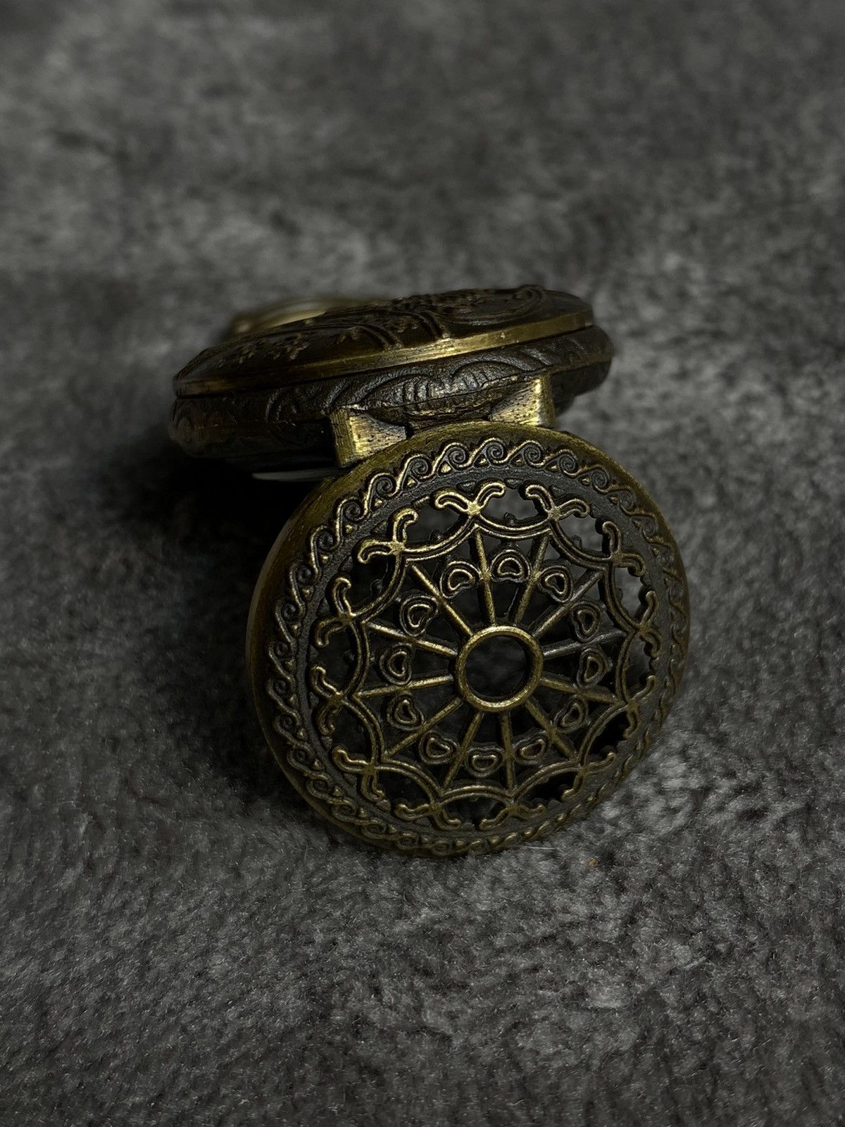 Japanese Brand × Vintage Rare Futuristic Vintage Japan Pocket Mini Watch - Work 100% Size ONE SIZE - 6 Thumbnail