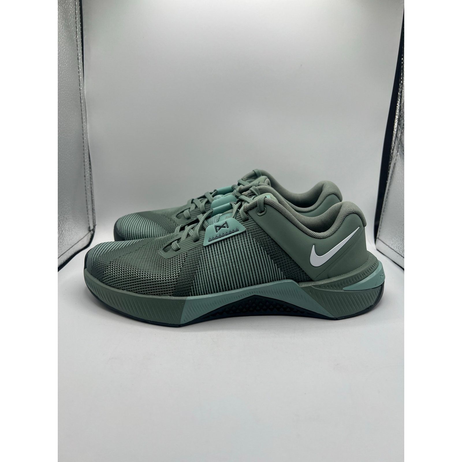 Nike Nike Metcon 10 ’Clay Green Cannon’ size 7 men’s Size US 7 / EU 40 - 1 Thumbnail