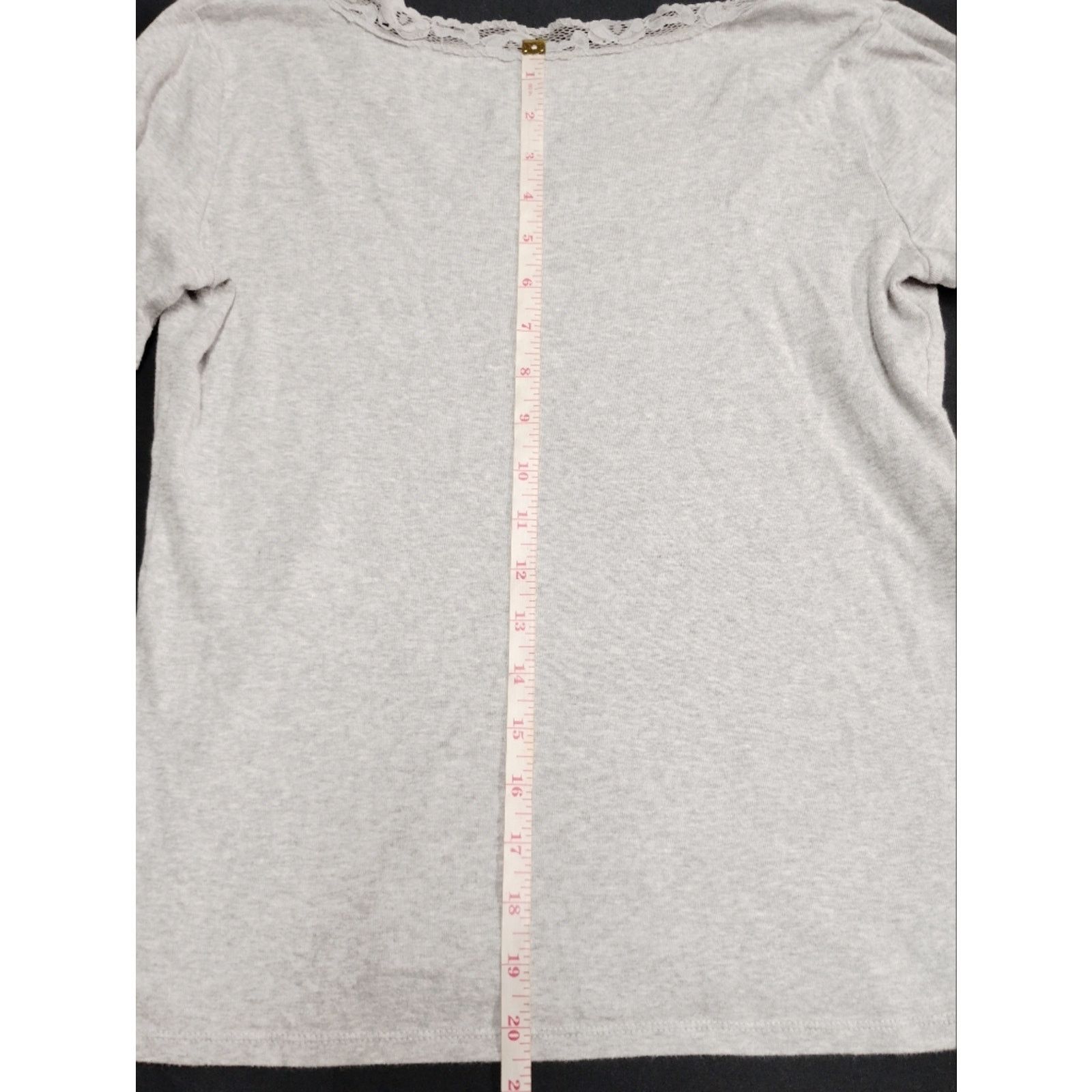 Talbots Talbots Light Gray Lace-Trim V-Neck Long Sleeve Tee Size XS / US 0-2 / IT 36-38 - 6 Thumbnail