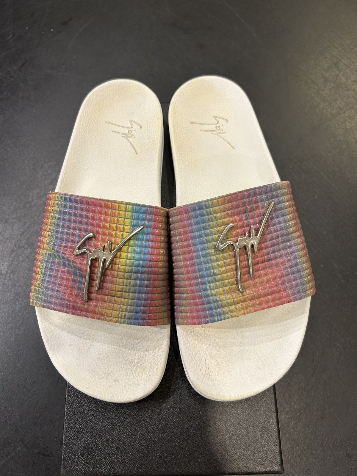 Giuseppe Zanotti Giuseppe Zanotti Logo Slides Size US 11 / EU 44 - 6 Thumbnail