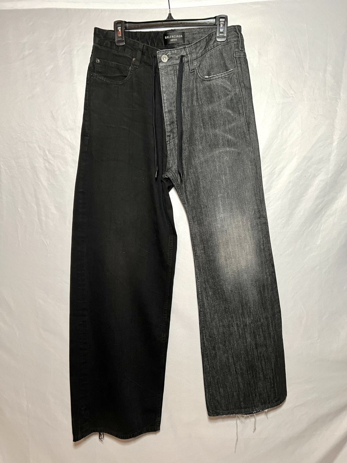 Balenciaga Balenciaga FW24 Black Fifty Fifty Jeans Size US 30 / EU 46 - 1 Thumbnail