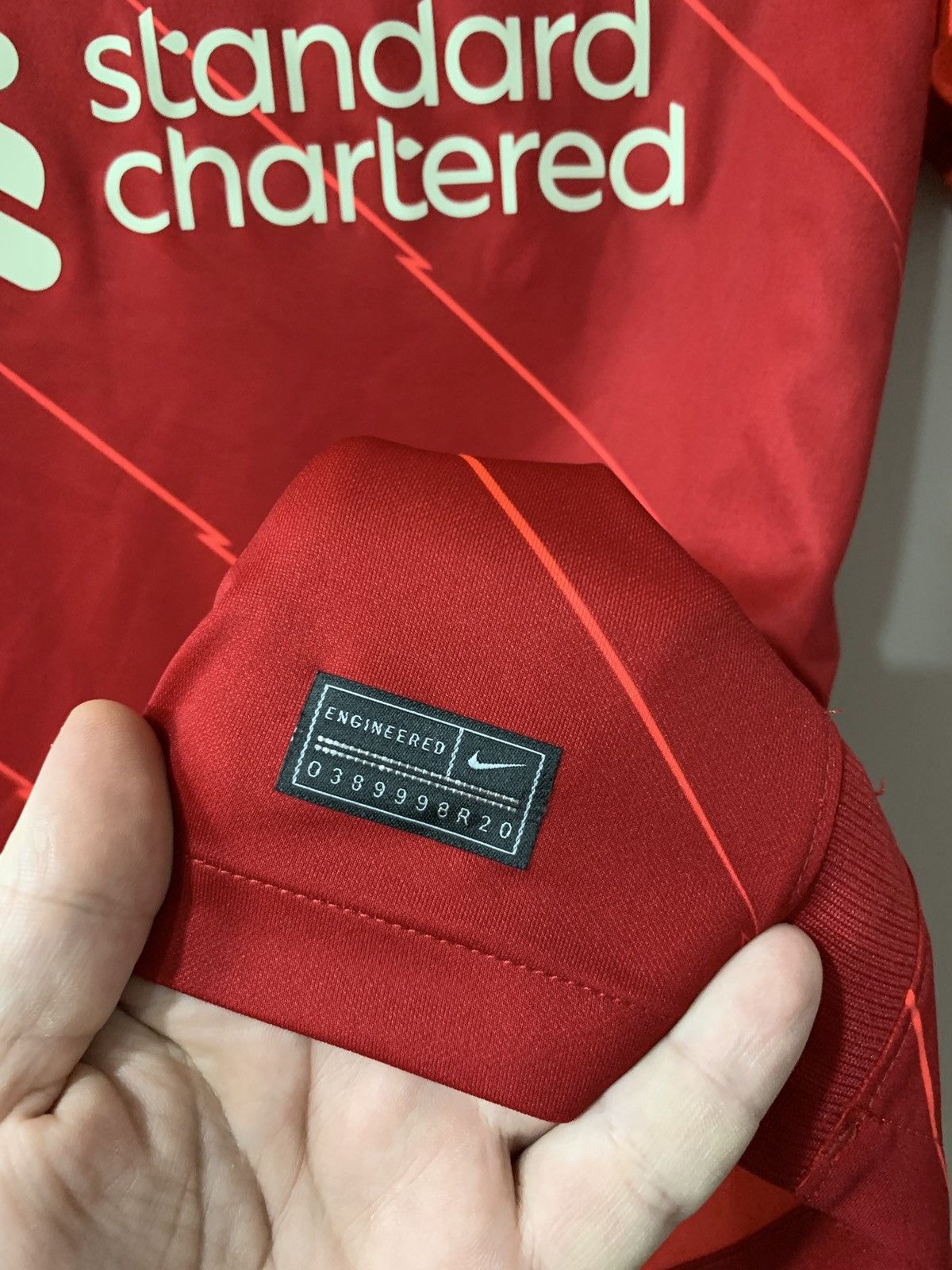 Nike Liverpool 21/22 Home Football Shirt Nike Soccer Jersey Sz M Size US M / EU 48-50 / 2 - 8 Thumbnail