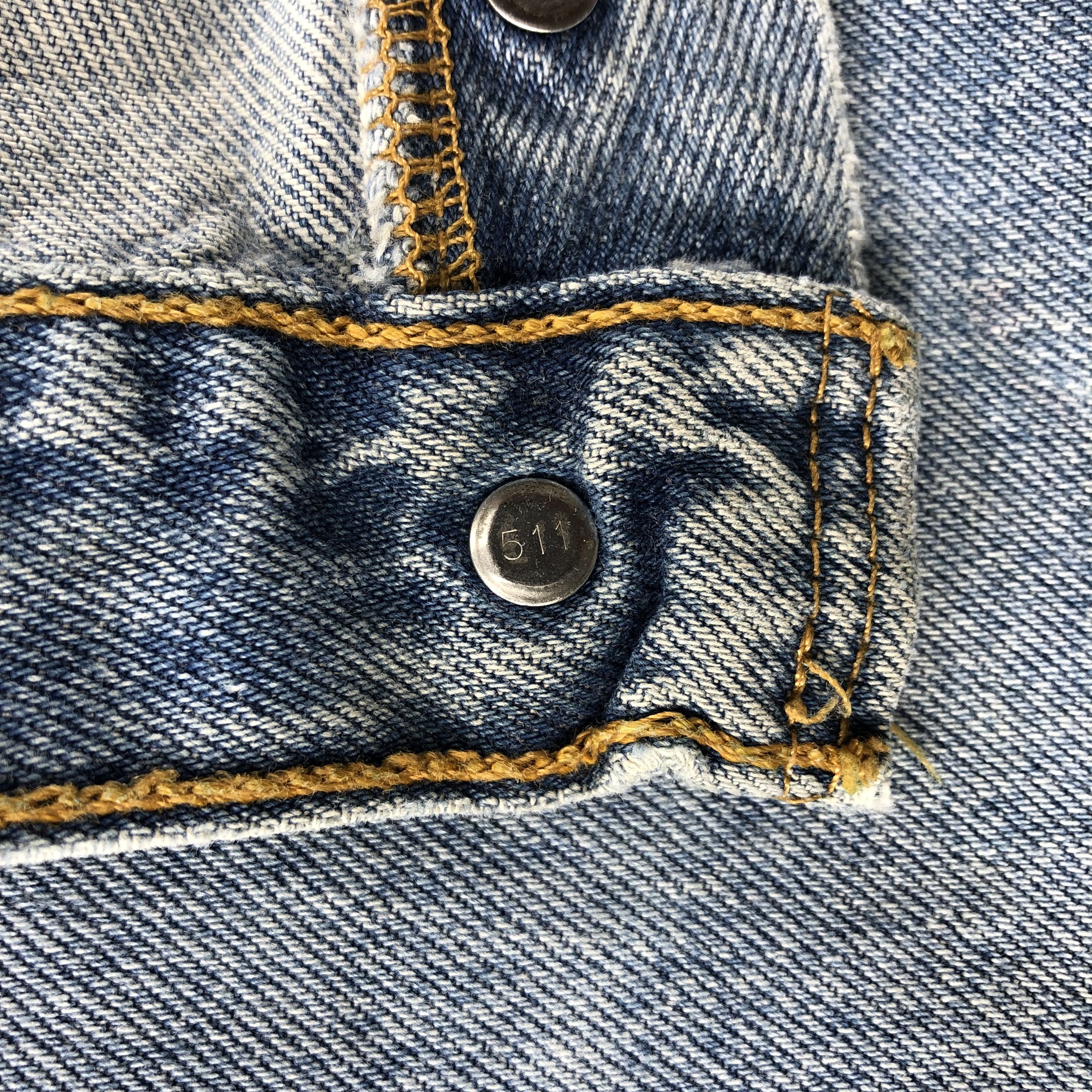 Levi's Vintage 90s Blue Wash Levis 501 Jeans-J1753 Size US 32 / EU 48 - 11 Thumbnail