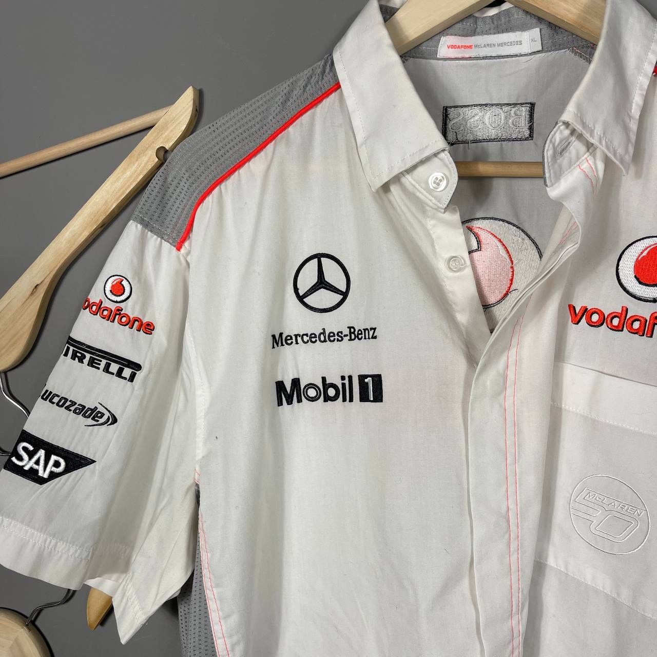 Hugo Boss × Mercedes-Benz Mercedes Benz McLaren Boss F1 short sleeve button up shirt Size US XL / EU 56 / 4 - 6 Thumbnail
