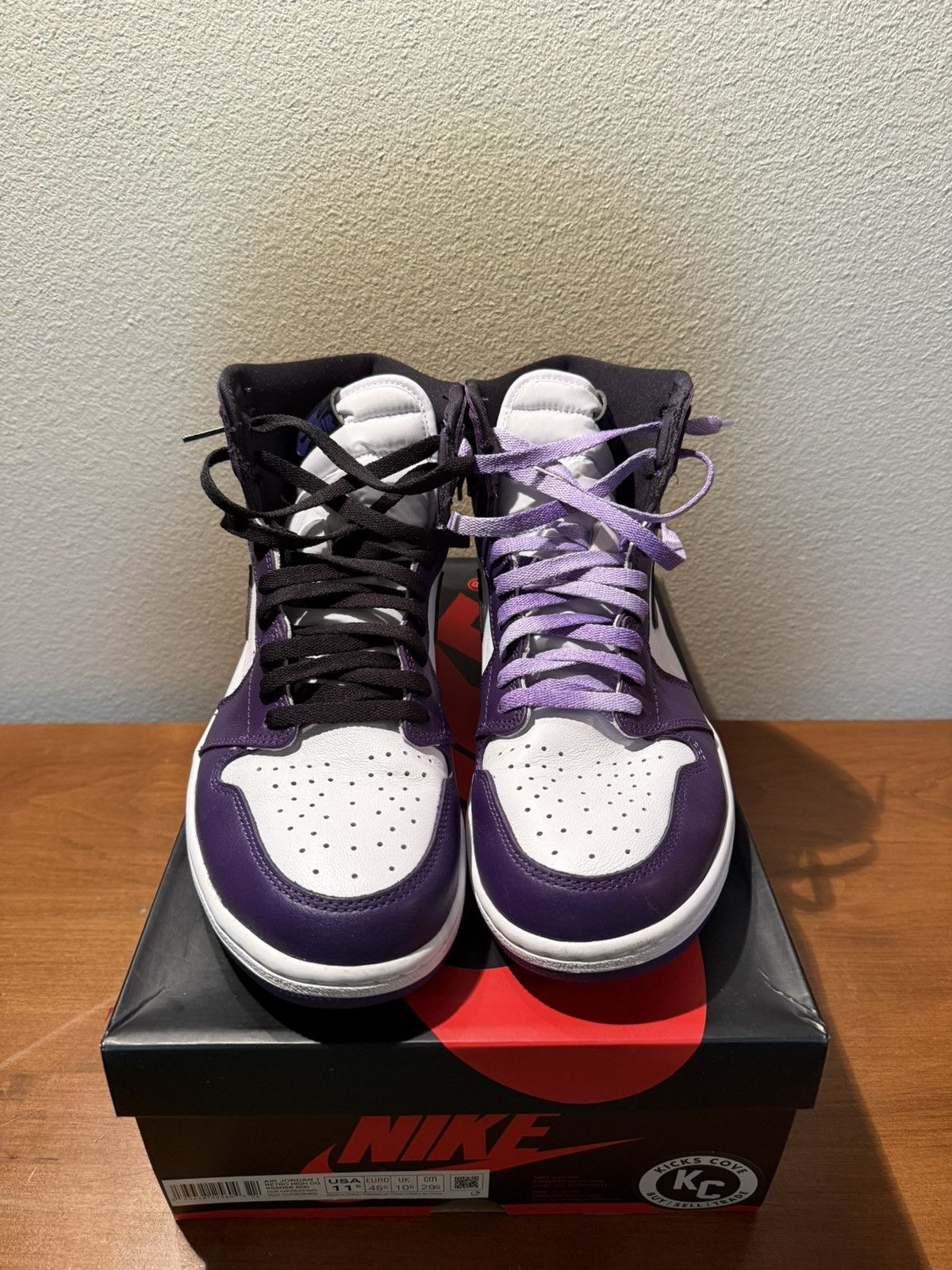 Jordan Brand × Nike Jordan 1 Retro Court Purple Size US 12 / EU 45 - 5 Thumbnail